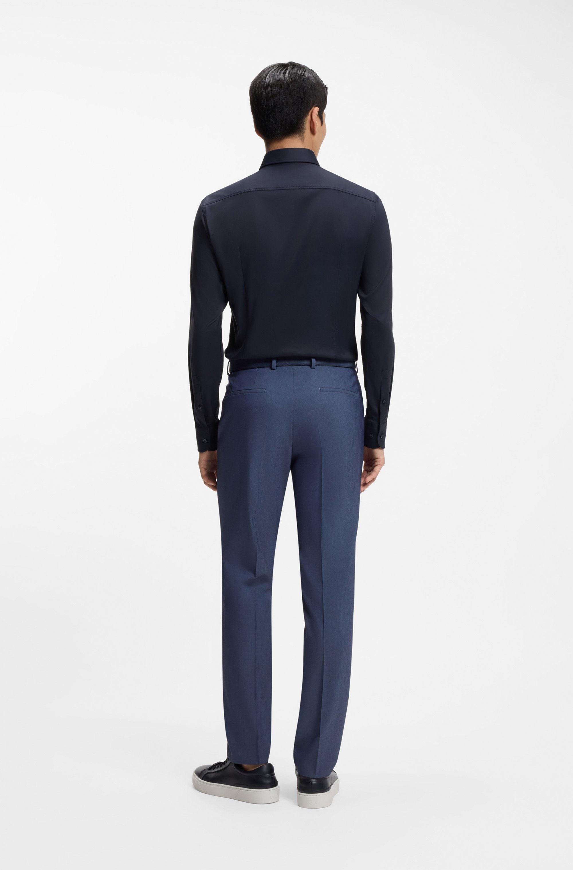 BOSS Businesshemd »HANK« Slim-Fit, aus funktionalem Stretch-Twill, Kentkragen