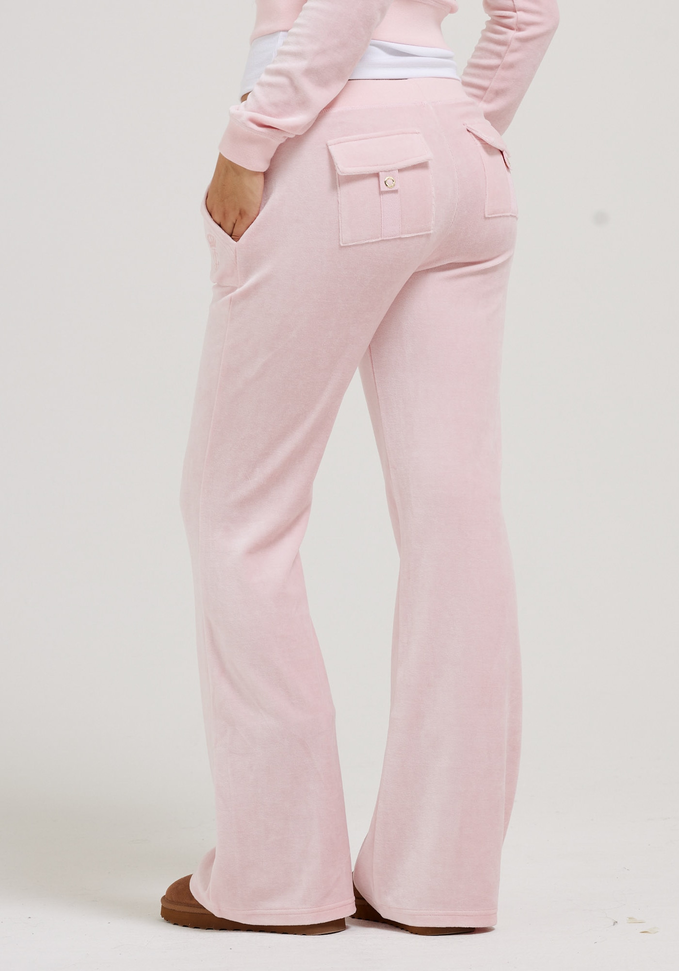 Juicy Couture Sweathose »CAISA PANT _ Damen«, Trainingshose Damen, Sweathose, Velour, Jogginghose mit Glitzer, Sale