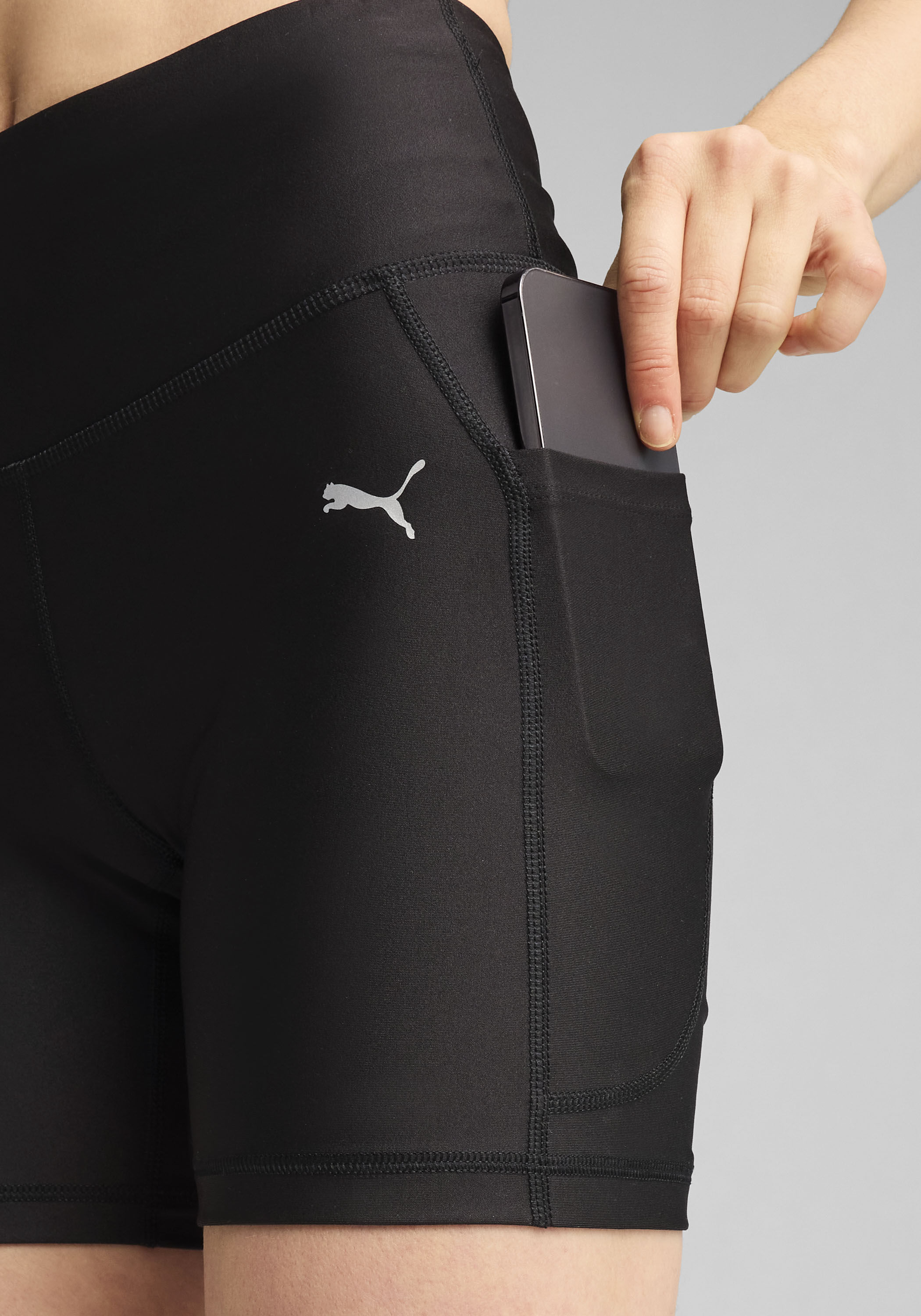 Thumbnail - PUMA Trainingsshorts "W RUN VELOCITY 5" SHORT TIGHT" mit DryCELL Technologie, schmale Passform, mit Eingrifftasche