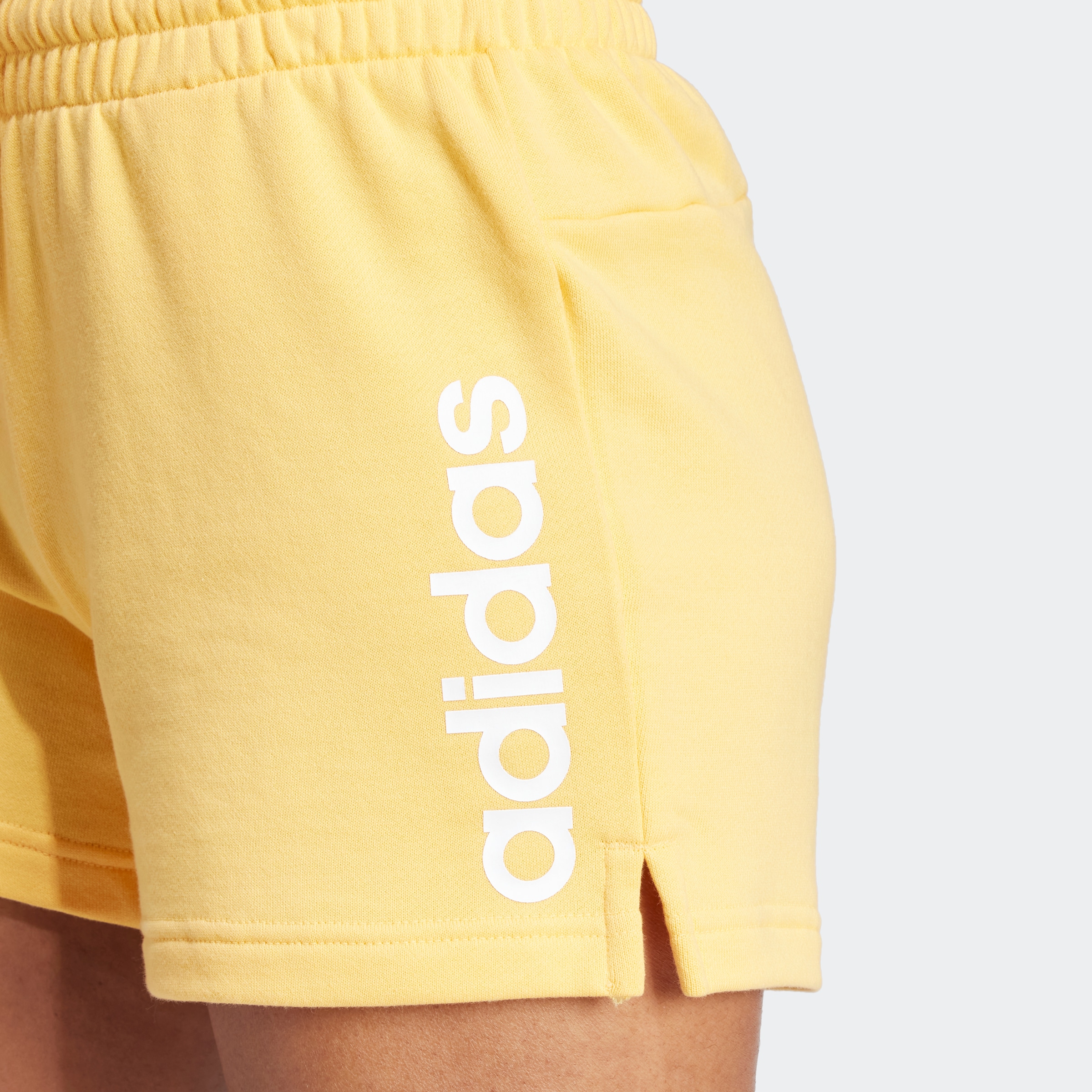 adidas Sportswear Shorts »W LIN FT SHO«, (1 tlg.)