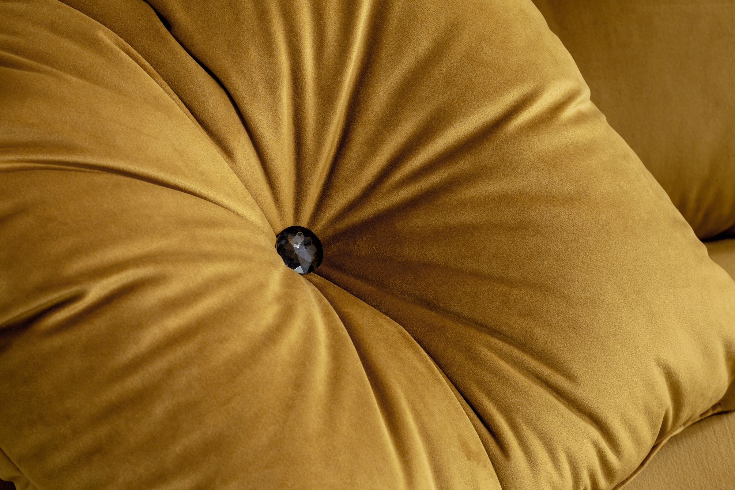 Trends by HG Ecksofa »Samir L-Form«, mit Strasssteinen und goldfarben Applikationen