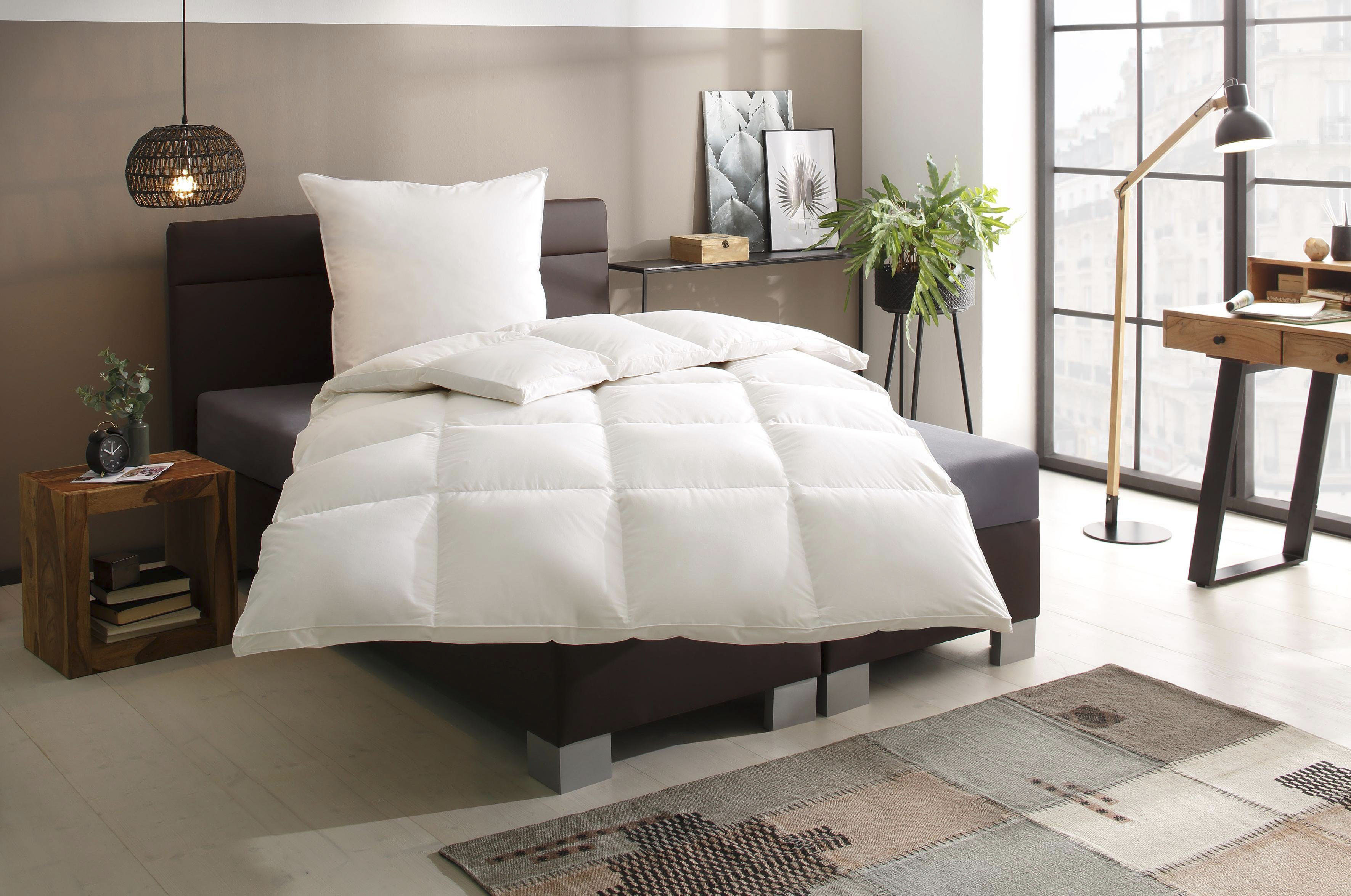 OTTO home Daunenbettdecke + 3-Kammer-Kopfkissen "Lasse, Bettdecke 135x200 cm, 155x220 cm, Made in Green" 2-tlg., Set mit Kissen 40X80 cm, 80x80 cm, allergikerfreundlich