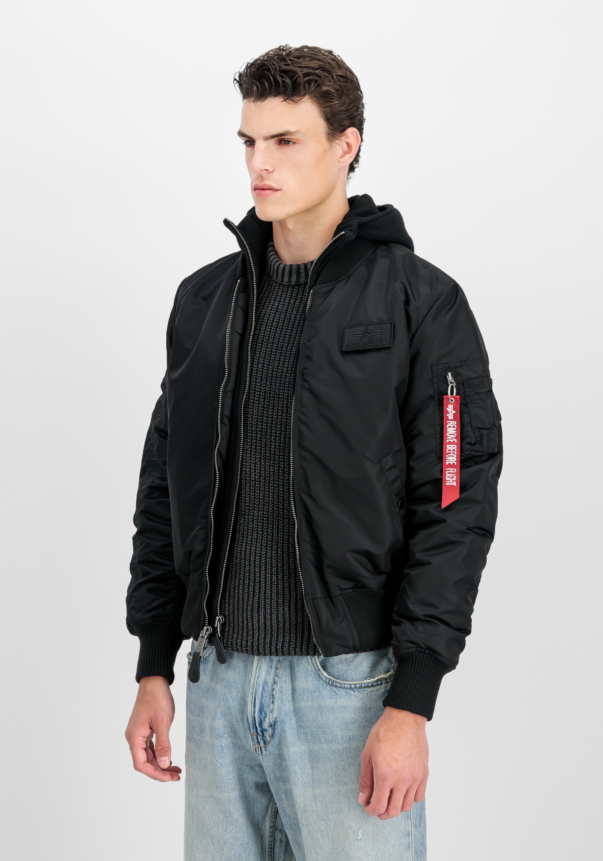 Alpha Industries Bomberjacke "MA-1 D-Tec Sleeve Embroidery"
