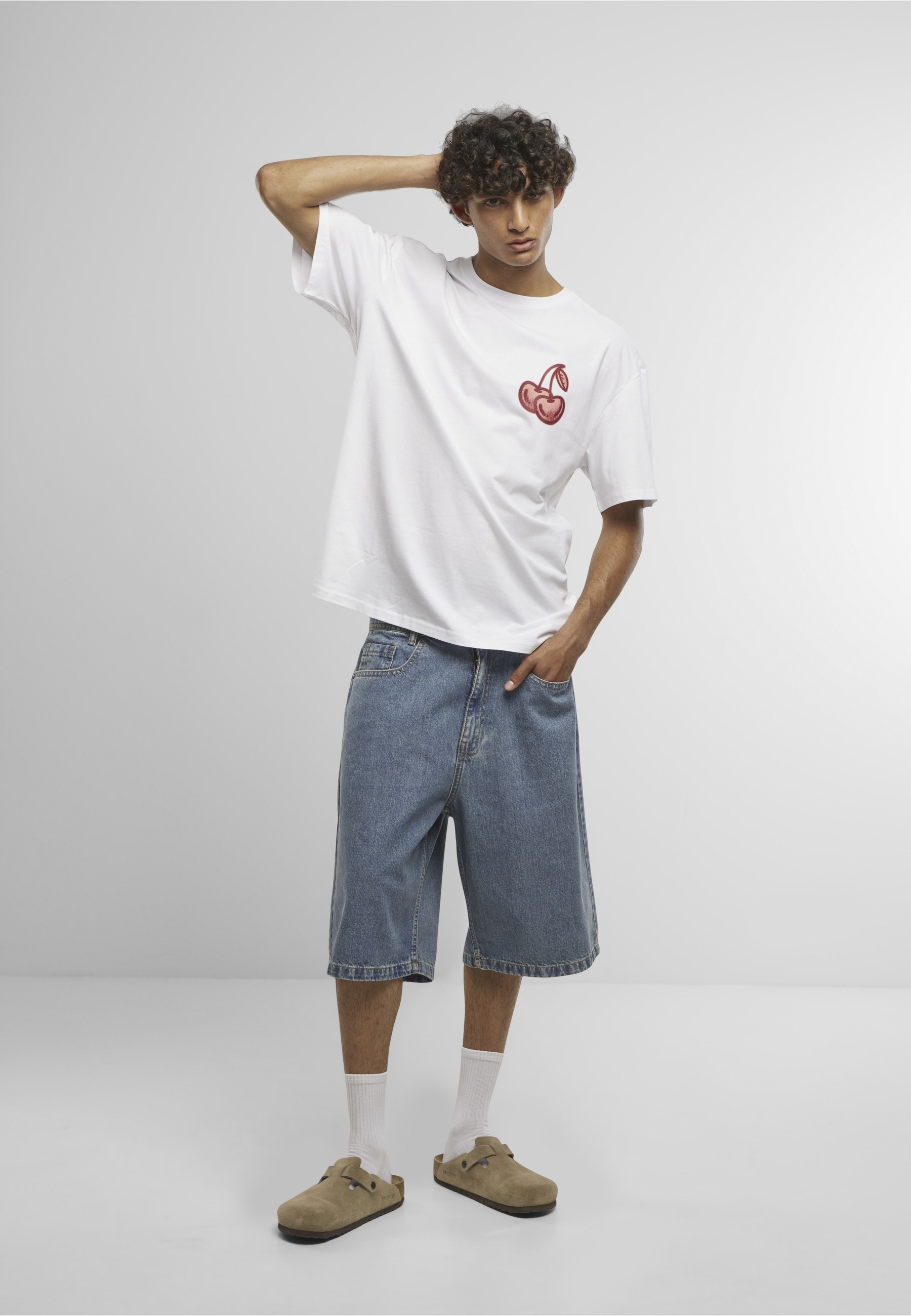 MisterTee T-Shirt »MisterTee Cherry Good Oversize Tee« 1