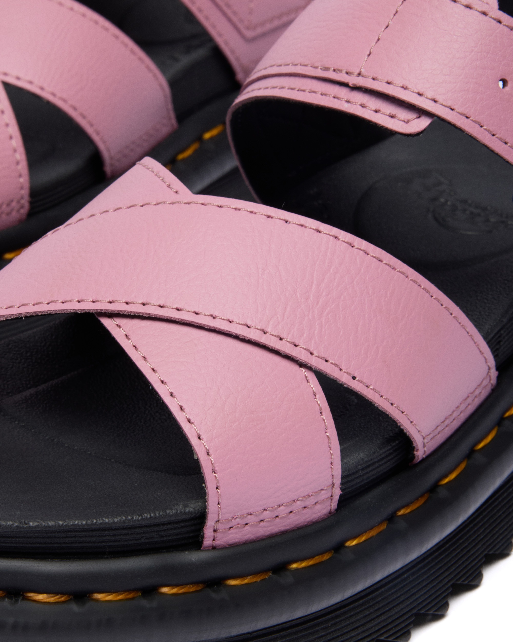 DR. MARTENS Riemchensandale »Voss«  , Plateausandale, Sandalette, Sommerschuh mit Schnallenverschlüssen