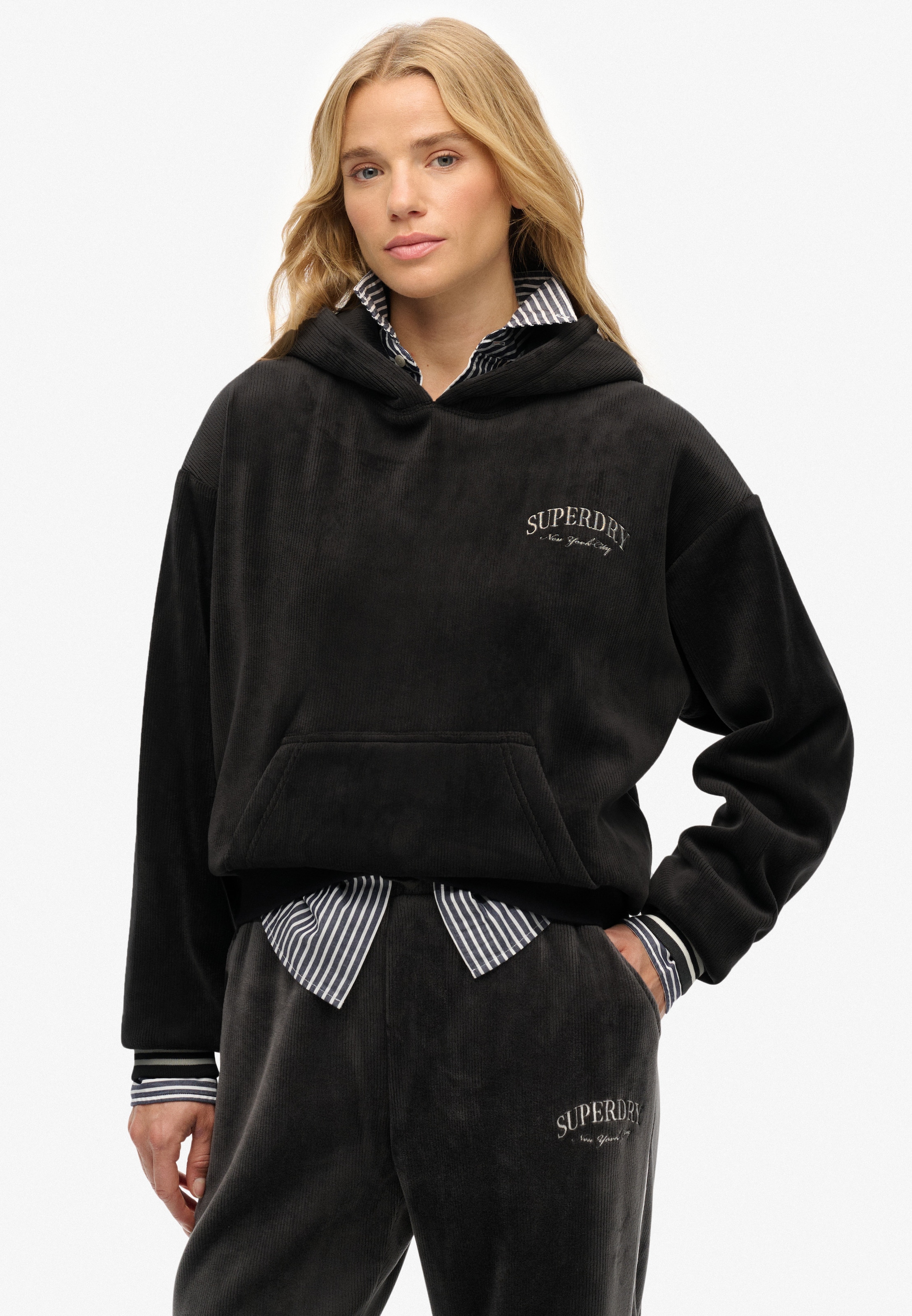 Superdry Kapuzensweatshirt "COUNTRY CLUB VELOUR RELAX HOOD" günstig online kaufen