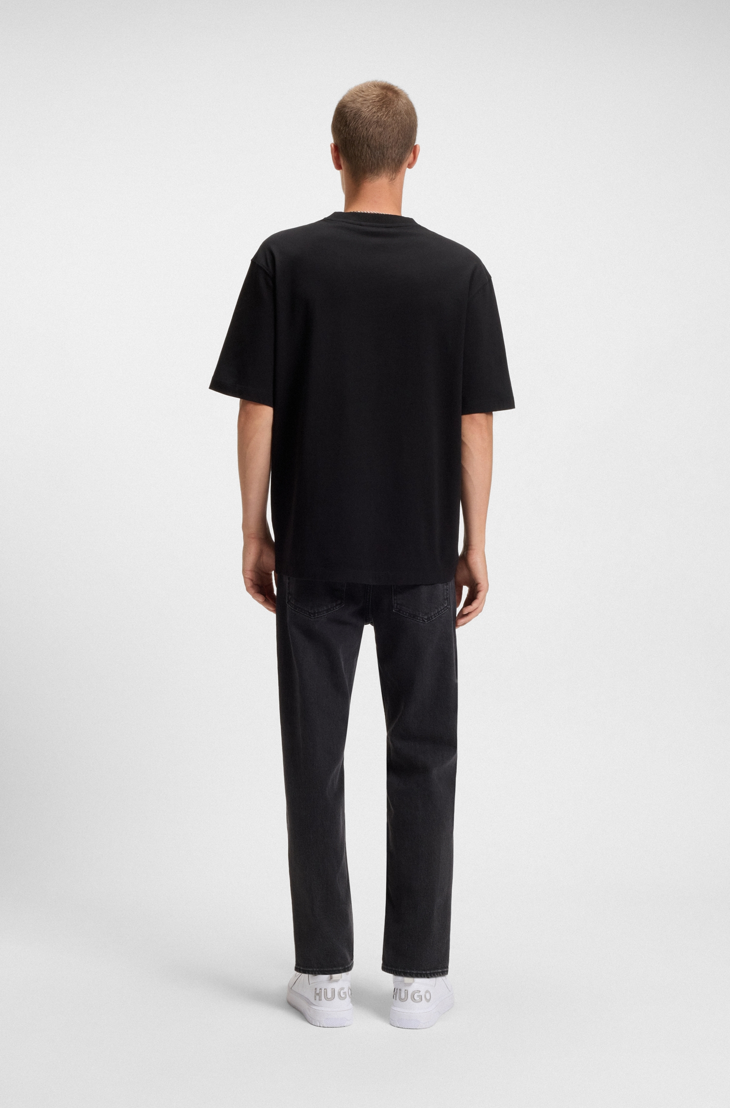 HUGO Blue T-Shirt »Nogoste«, Rundhalsausschnitt, regular fit, Brusttasche