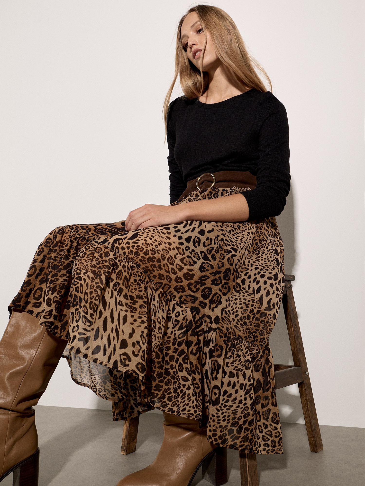 Apricot Strickkleid »Midikleid« Ohne Taschen mit Animal-Print