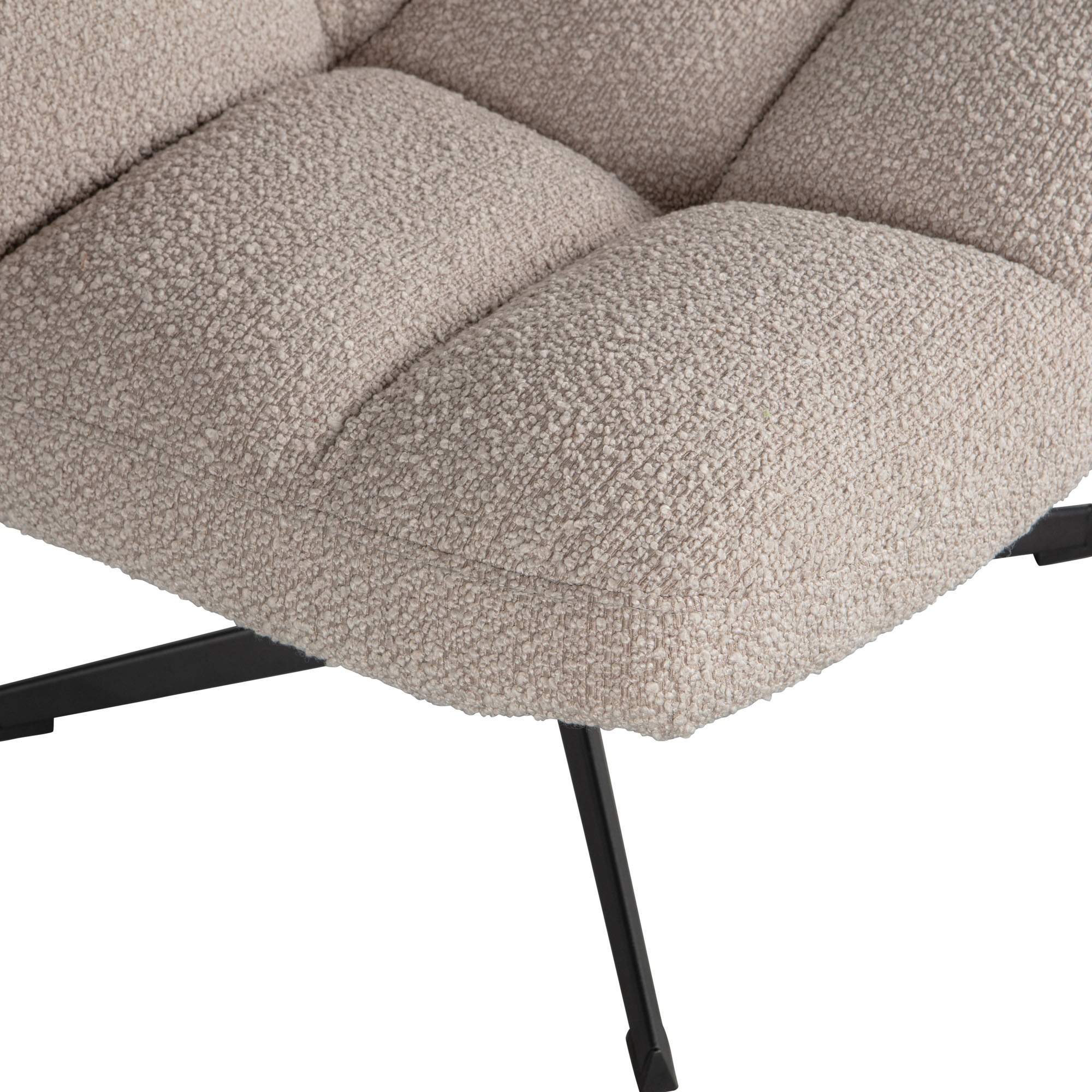 WOOOD Drehsessel »Vinny«, gepolstert mit weichem Bouclé, stabiler Metallfuß, Breite 75 cm
