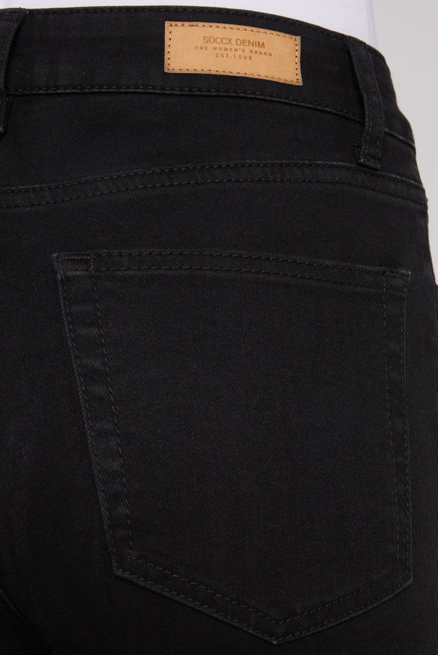 SOCCX Slim-fit-Jeans, mit verkürztem Bein