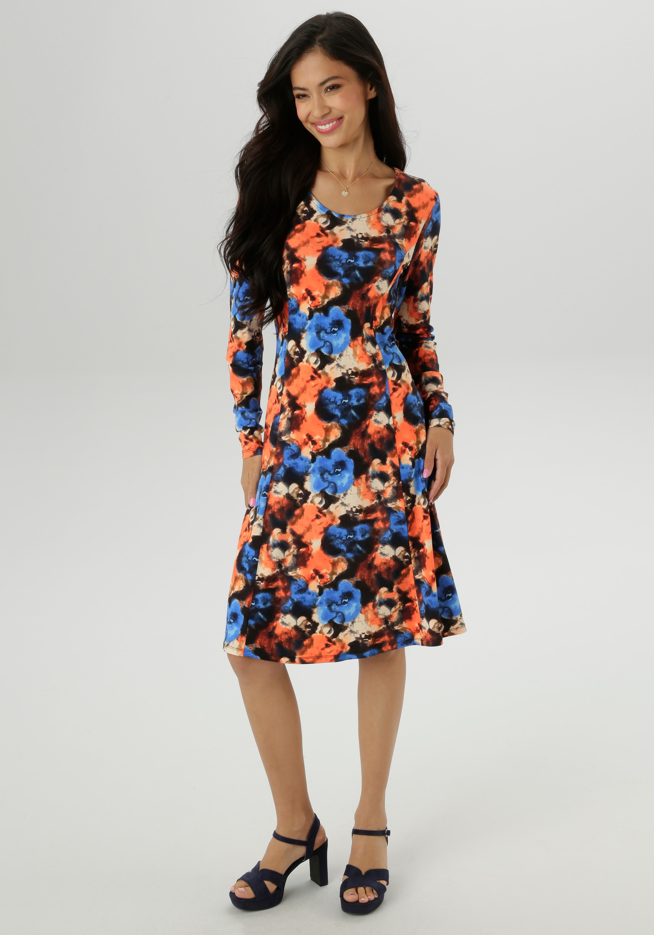 Aniston SELECTED Jerseykleid mit farbintensiven Batikdruck günstig online kaufen