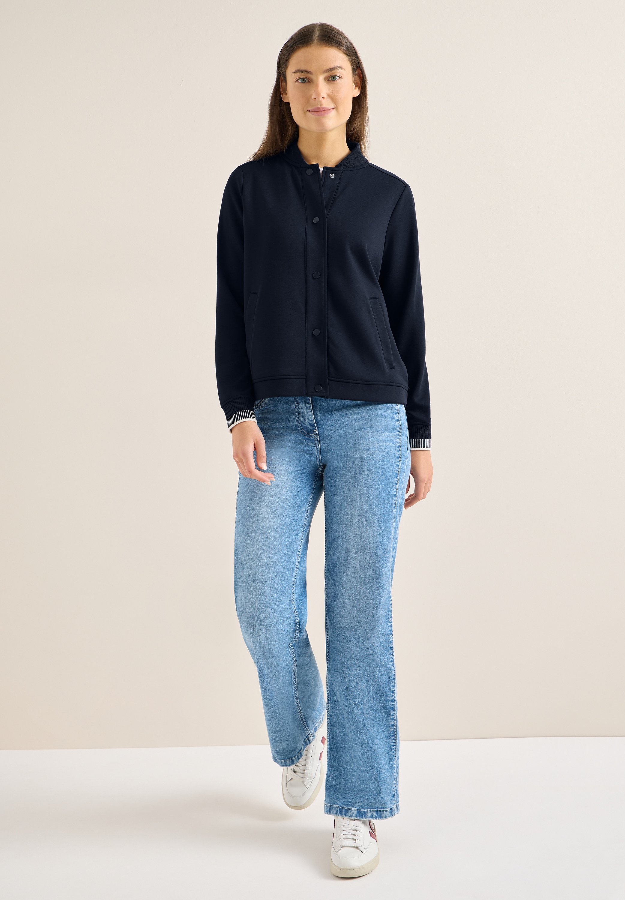 Cecil Kurzjacke ohne Kapuze mit Stehkragen