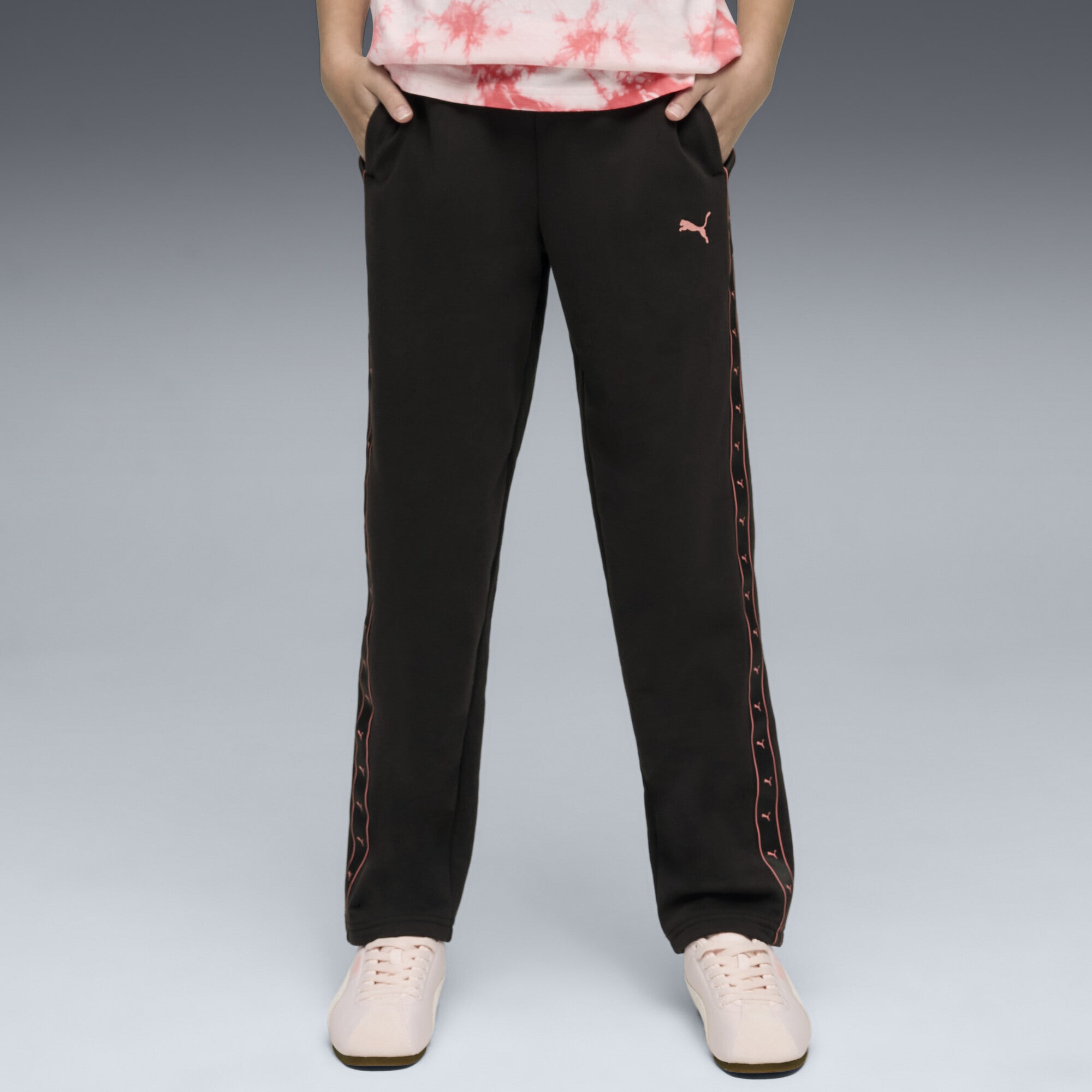 PUMA Sporthose »Essentials Tape High-Waist Relaxed Jogginghose Mädchen«