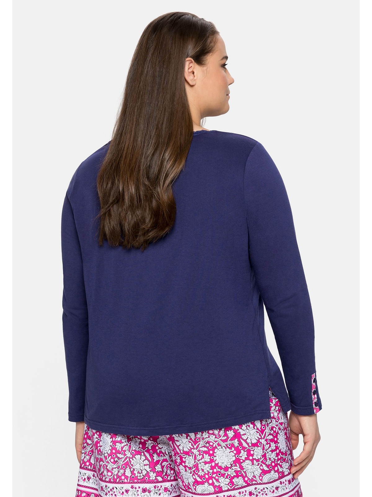 sheego by Joe Browns Langarmshirt »Große Größen«, mit femininen Details