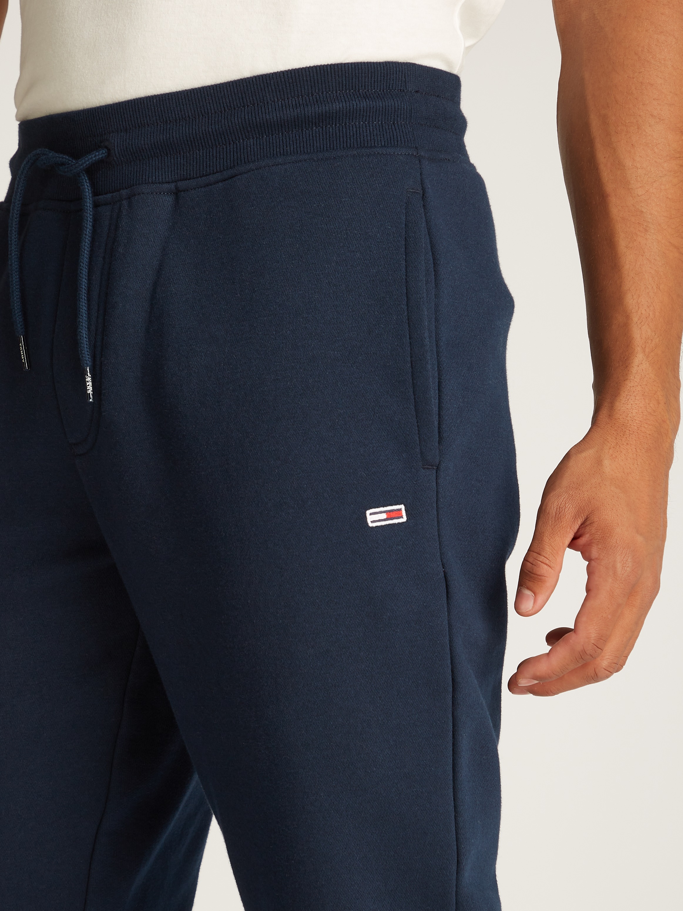 Tommy Jeans Plus Sweathose "TJM SLIM S FLAG SWEATPANT EXT", Mit elastischem günstig online kaufen