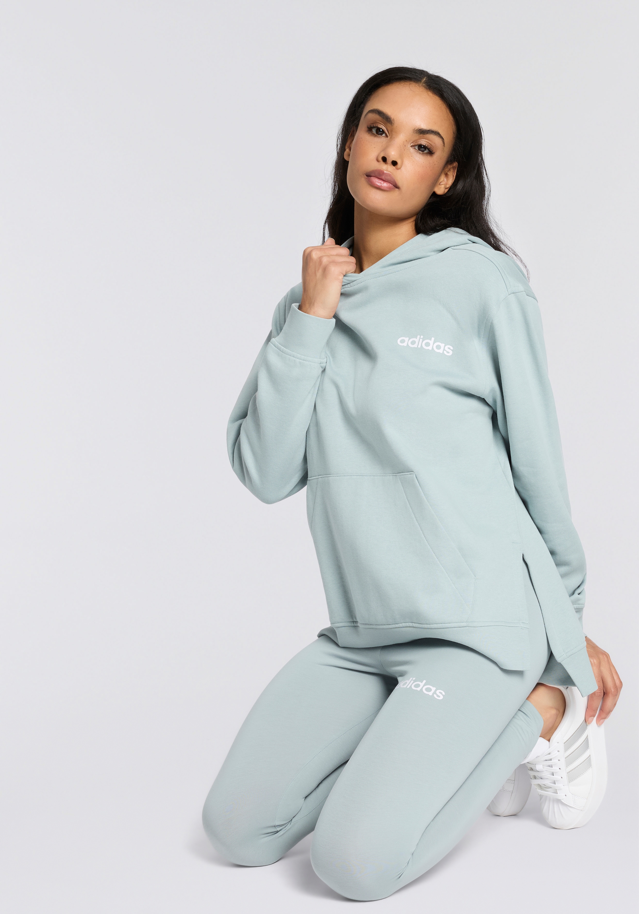 adidas Sportswear Trainingsanzug »LEISURE TRACKSUIT« 2 tlg.