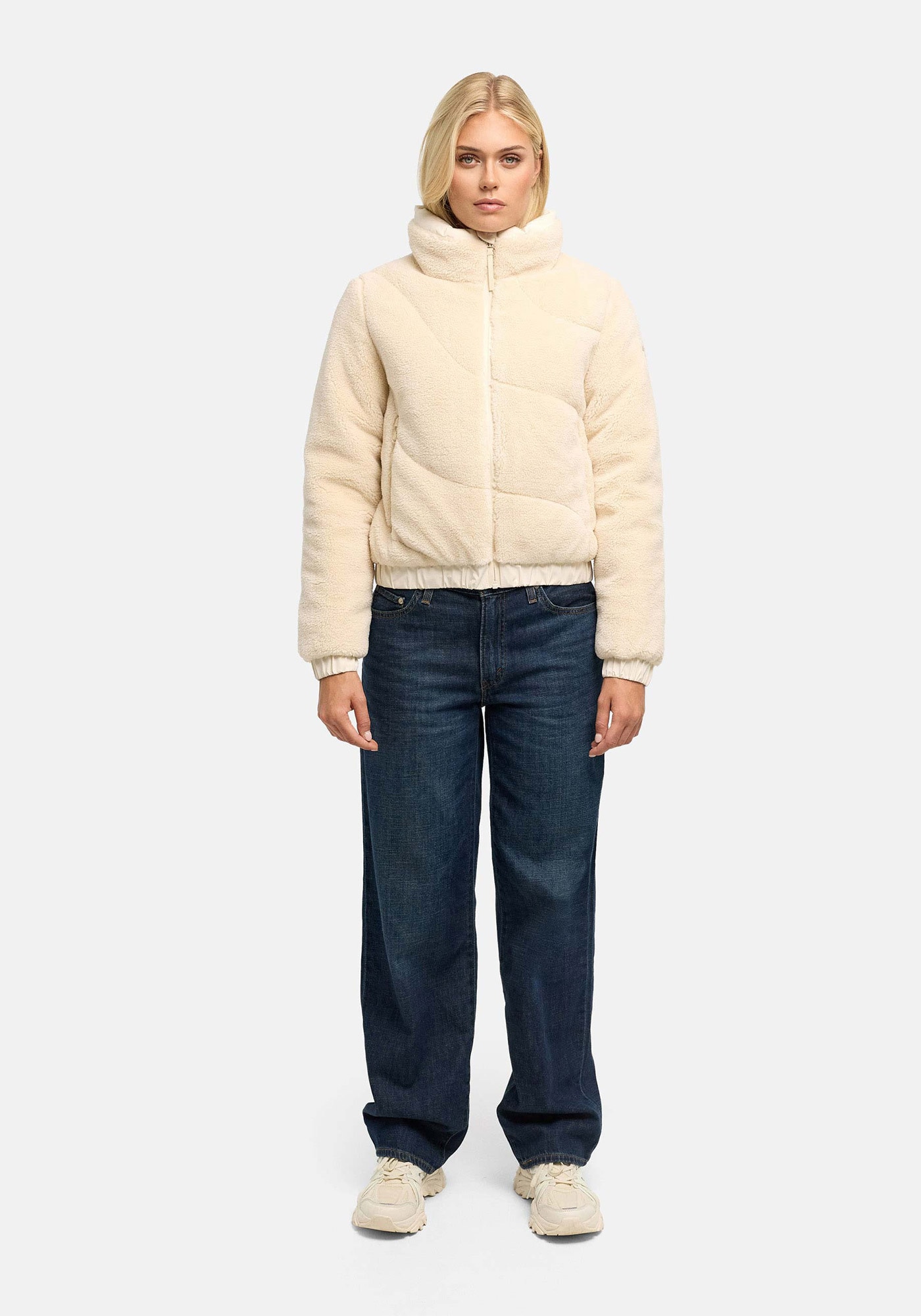 Marikoo "Yuvaa" mit Kapuze Damen Teddyjacke kurz aus weichem Teddyfleece mit Stehkragen