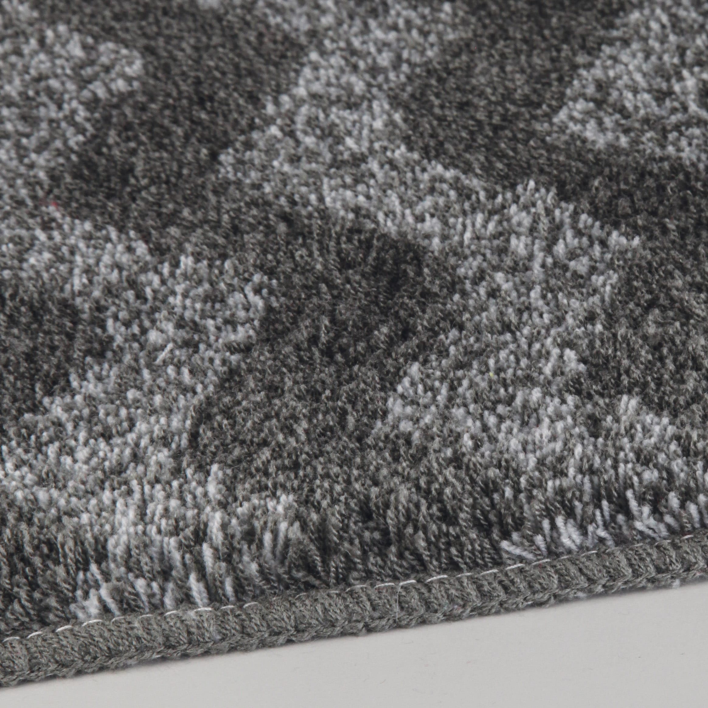 Kleine Wolke Badematte »»Zack«« Höhe 20 mm rutschhemmend beschichtet fußbodenheizungsgeeignet Badteppich, modernes Zickzack Design, Ton in Ton