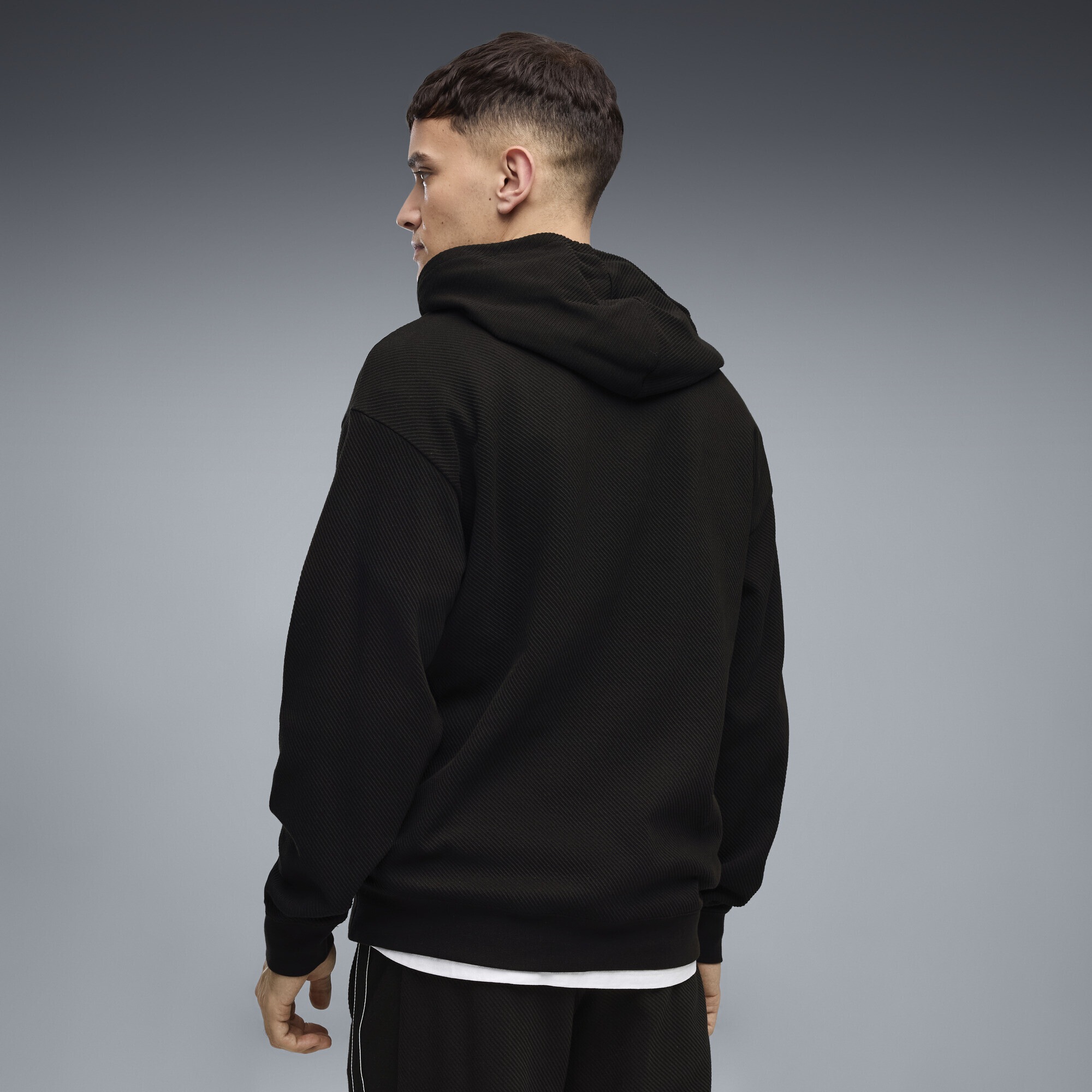 PUMA Hoodie »Essentials Elevated Relaxed Hoodie Herren«
