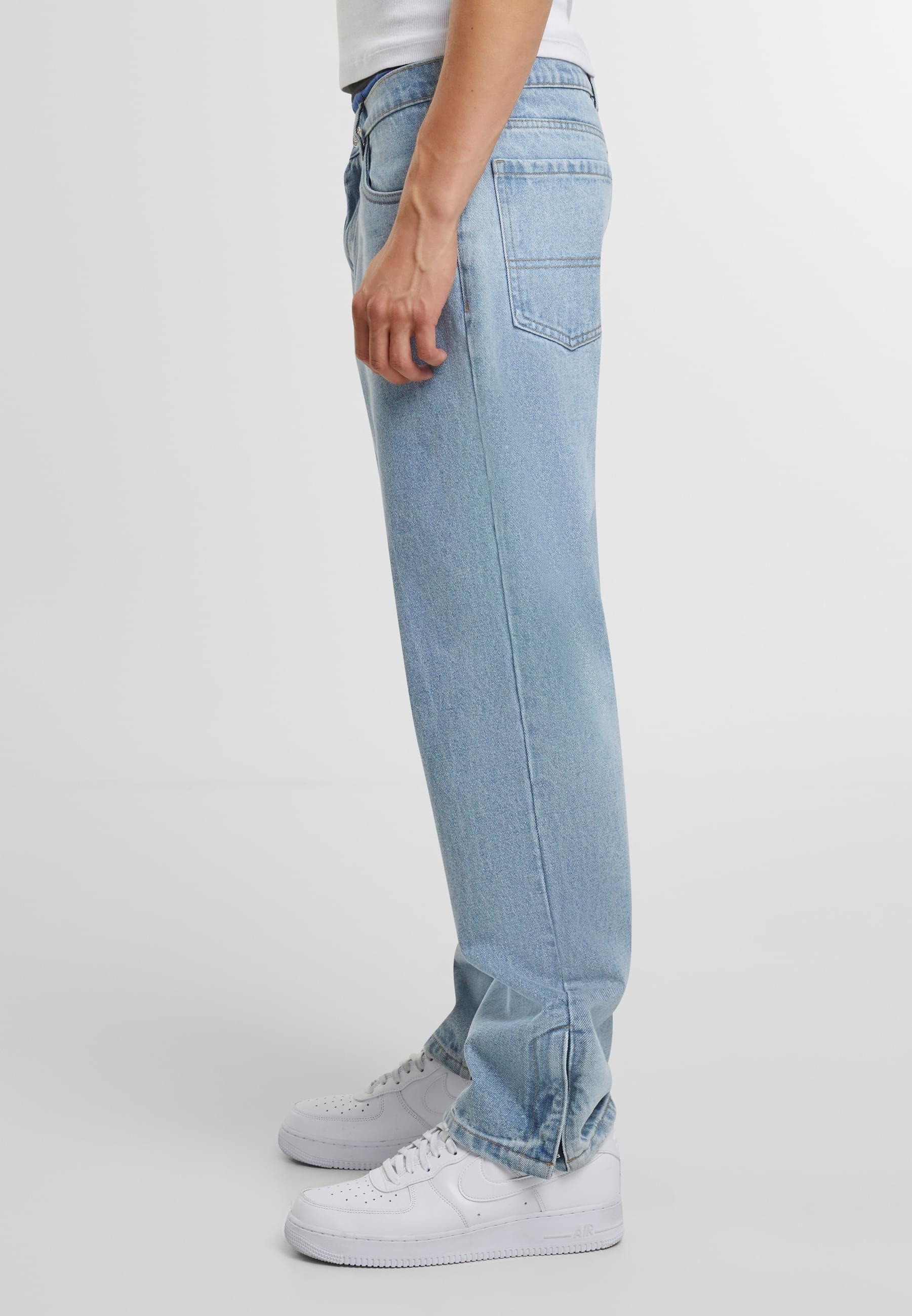 URBAN CLASSICS Bequeme Jeans »Urban Classics Herren Heavy Ounce Straight Fit Zipped Jeans«