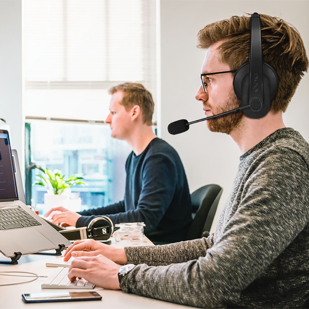 LogiLink Kopfhörer »BT0060« A2DP Bluetooth | AVRCP Bluetooth | Bluetooth | HFP | HSP integrierte Steuerung für Anrufe und Musik