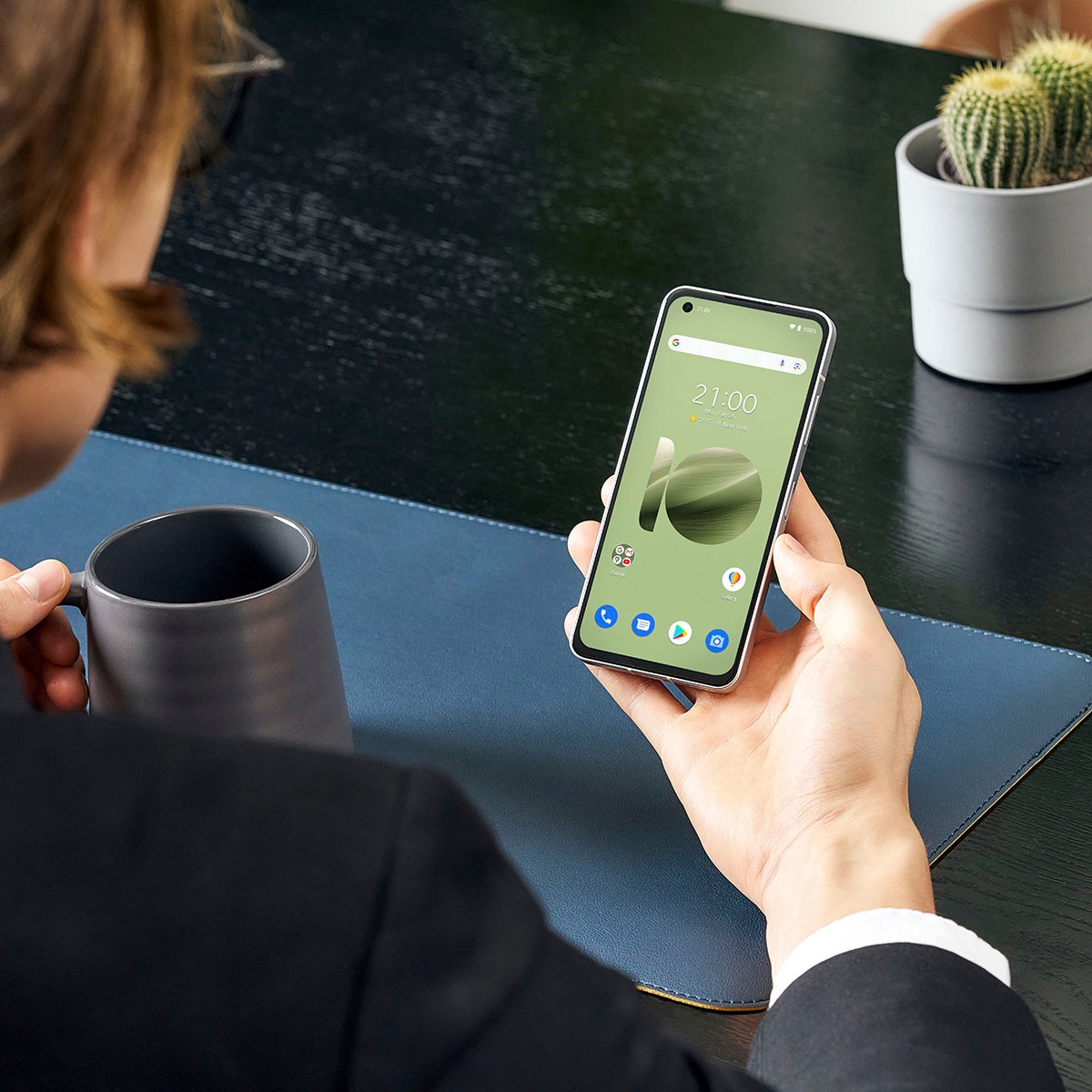 Asus Smartphone »ZENFONE 10«, grün, 14,98 cm/5,9 Zoll, 256 GB Speicherplatz, 50 MP Kamera