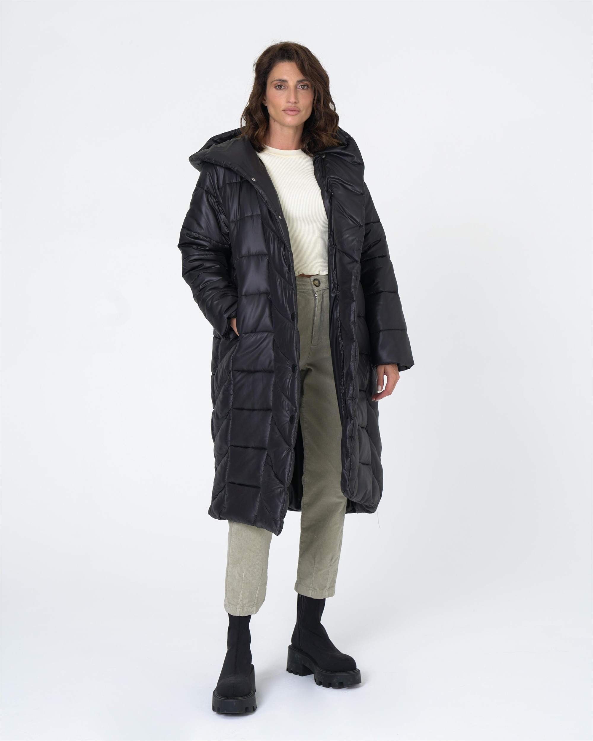 freshlions Steppmantel "Eva", (1 tlg.), im schimmernden Design günstig online kaufen