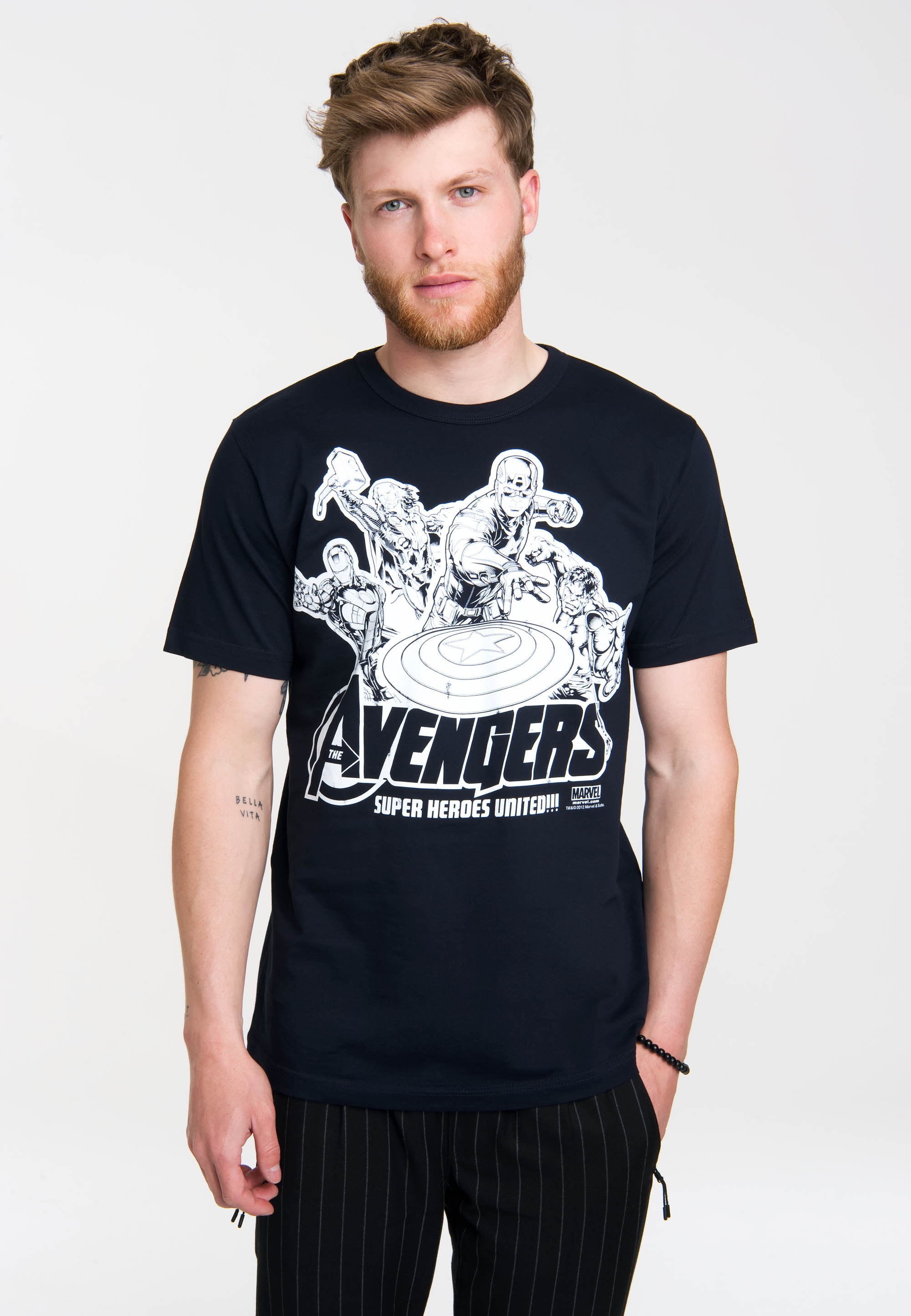 LOGOSHIRT T-Shirt | bestellen Marvel ▷ United«, - auffälligem mit Heroes »Avengers - Print BAUR