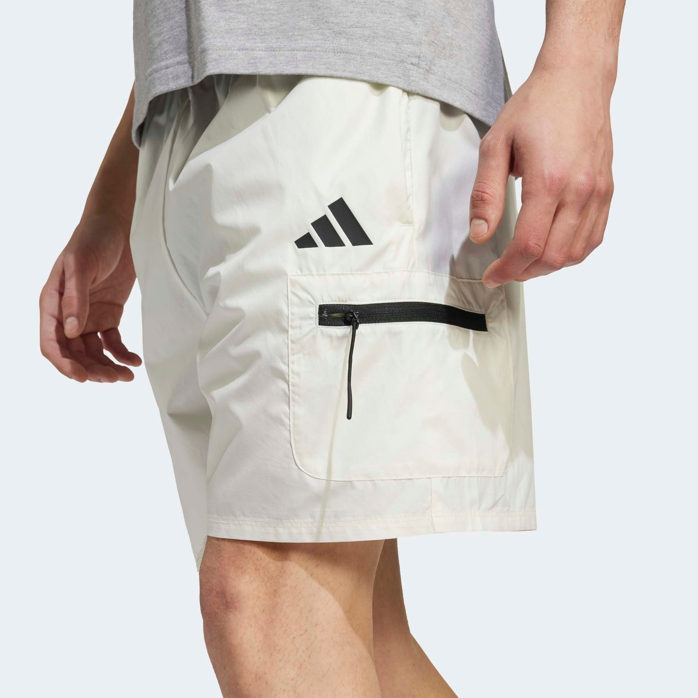 adidas Sportswear Shorts »M CE SHO GD«, (1 tlg.)