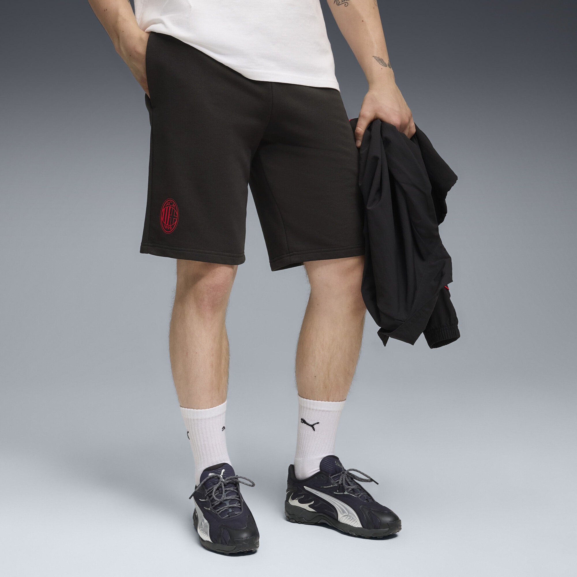 PUMA Sporthose »AC Milan FtblEssentials Shorts Herren«