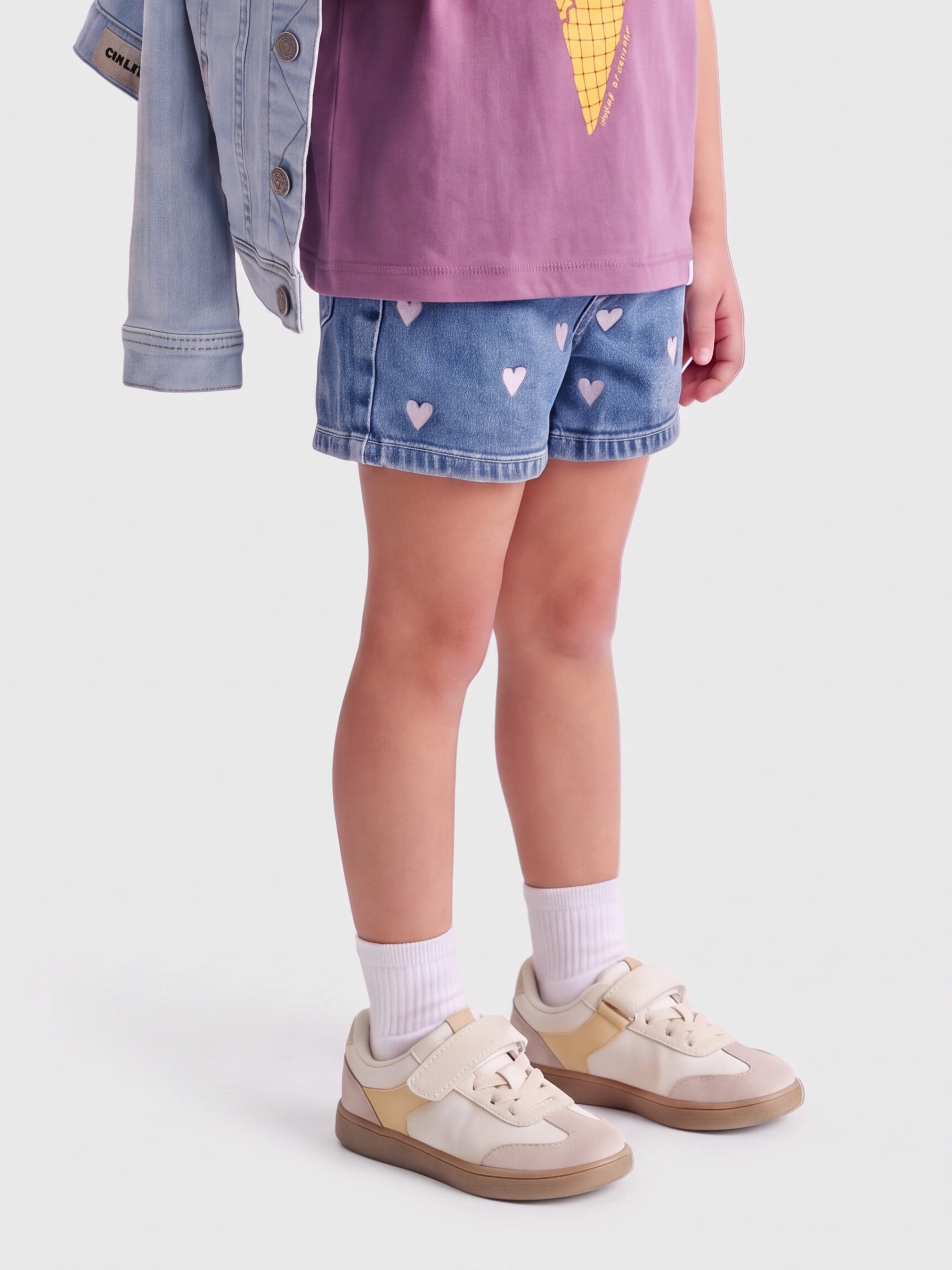 KIDS ONLY Jeansshorts "KMGJUICY HEART EMB SHORTS DNM"