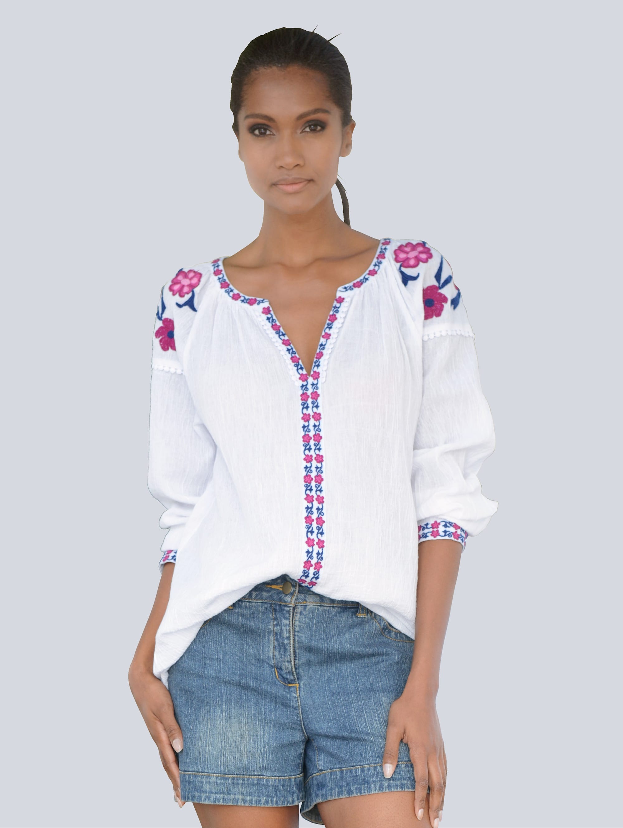 Tunika mit Blumenstickerei