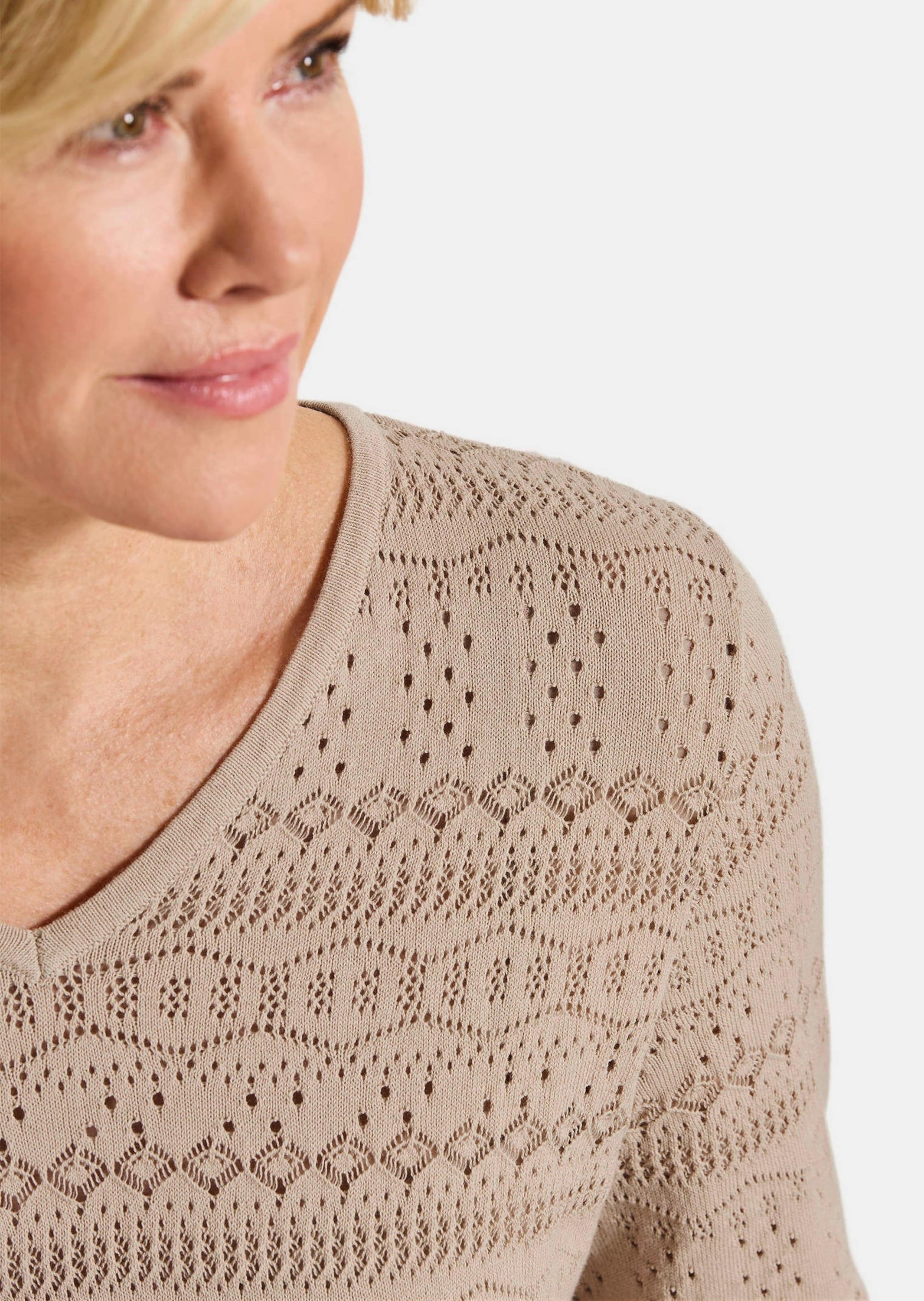 GOLDNER Rundhalspullover »Sommerpullover mit V-Ausschnitt« angenehmer Tragekomfort