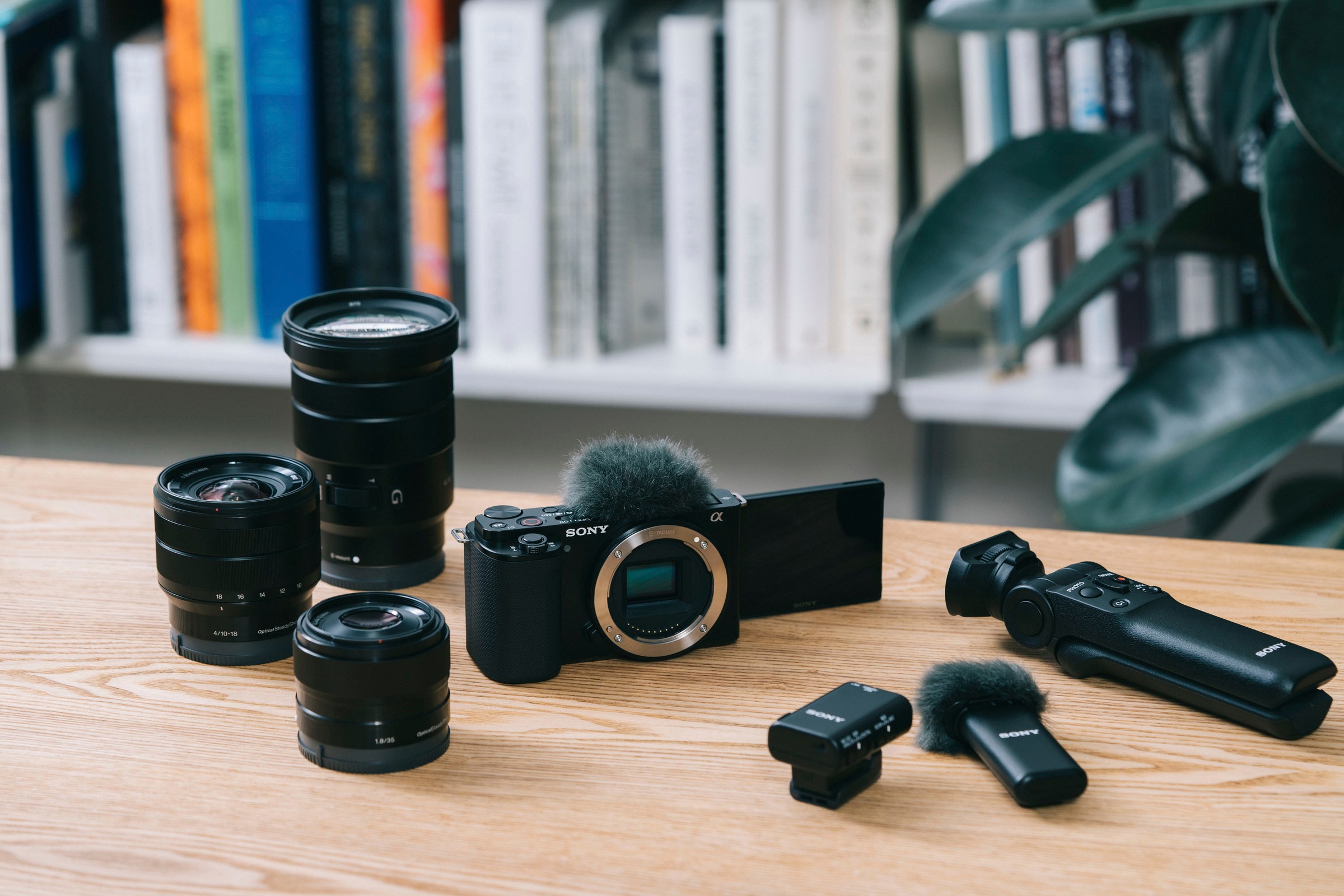 Sony Systemkamera »ZV-E10K« SELP16502 , 24,2 , Bluetooth | WLAN