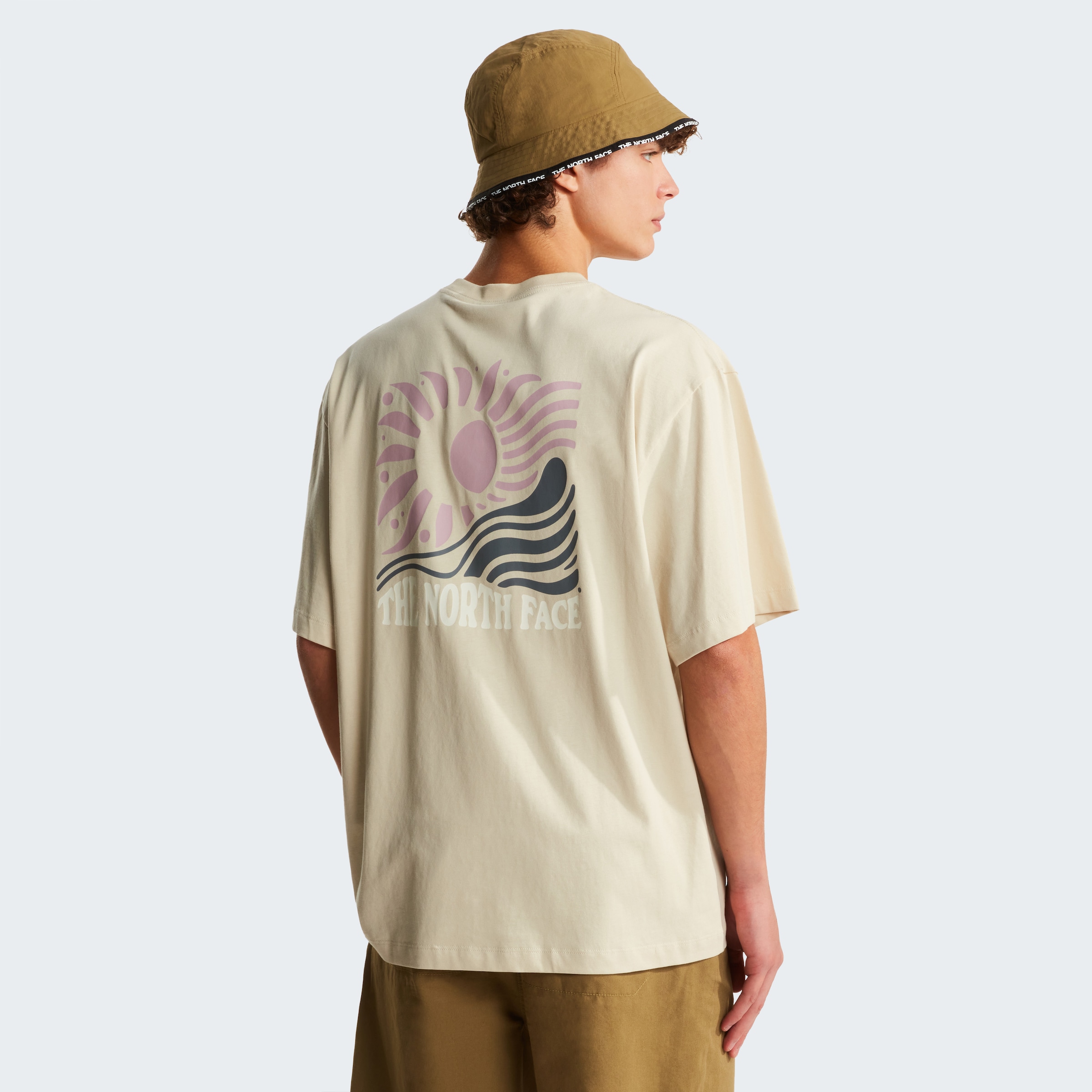 The North Face T-Shirt »M SUN OVERSIZE SHORT SLEEVE TEE-GRAPHIC« sportlicher Stil, Kurzarm, für sportliche Aktivitäten und Freizeit