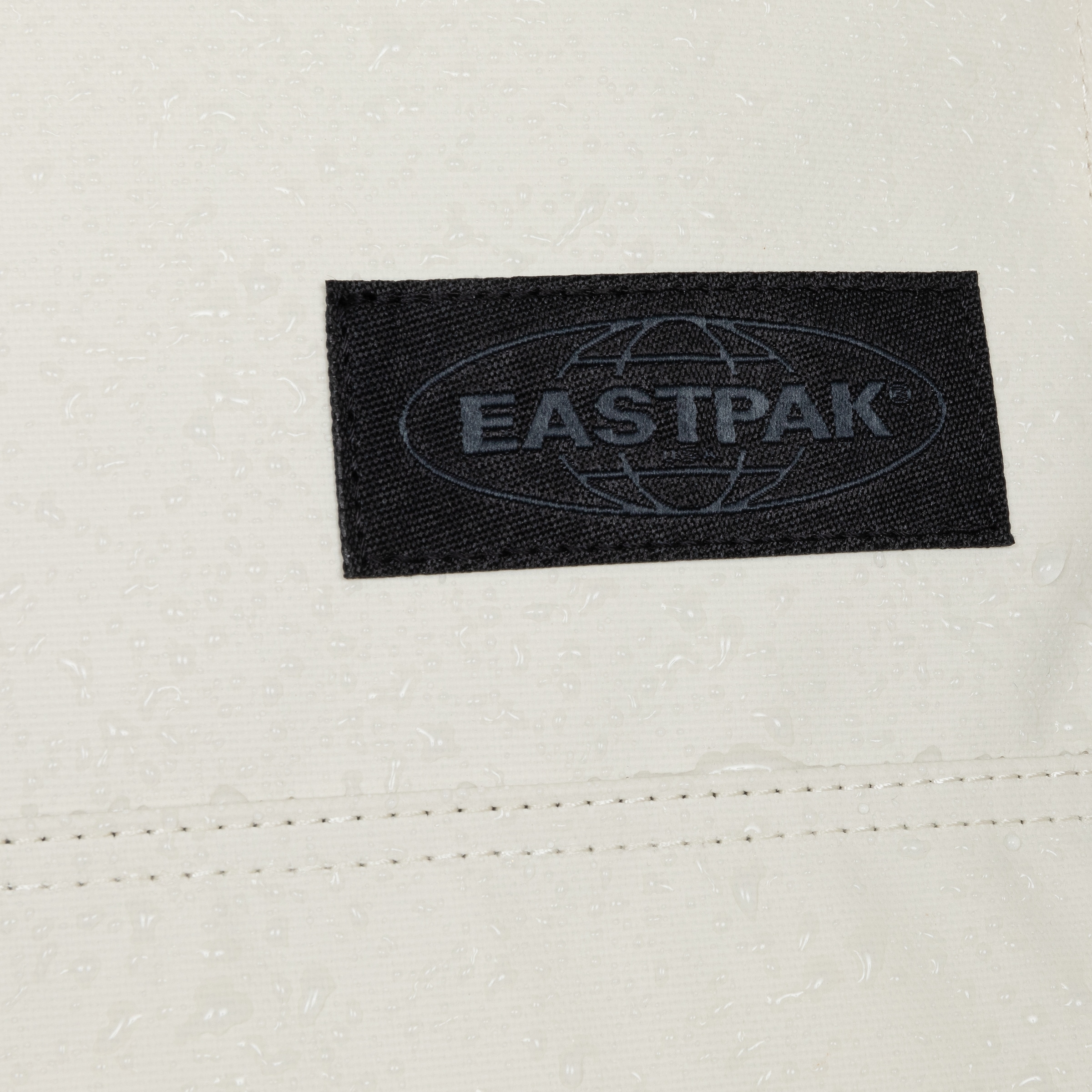 Eastpak Freizeitrucksack »TRAVELPACK Pineneedle Green«