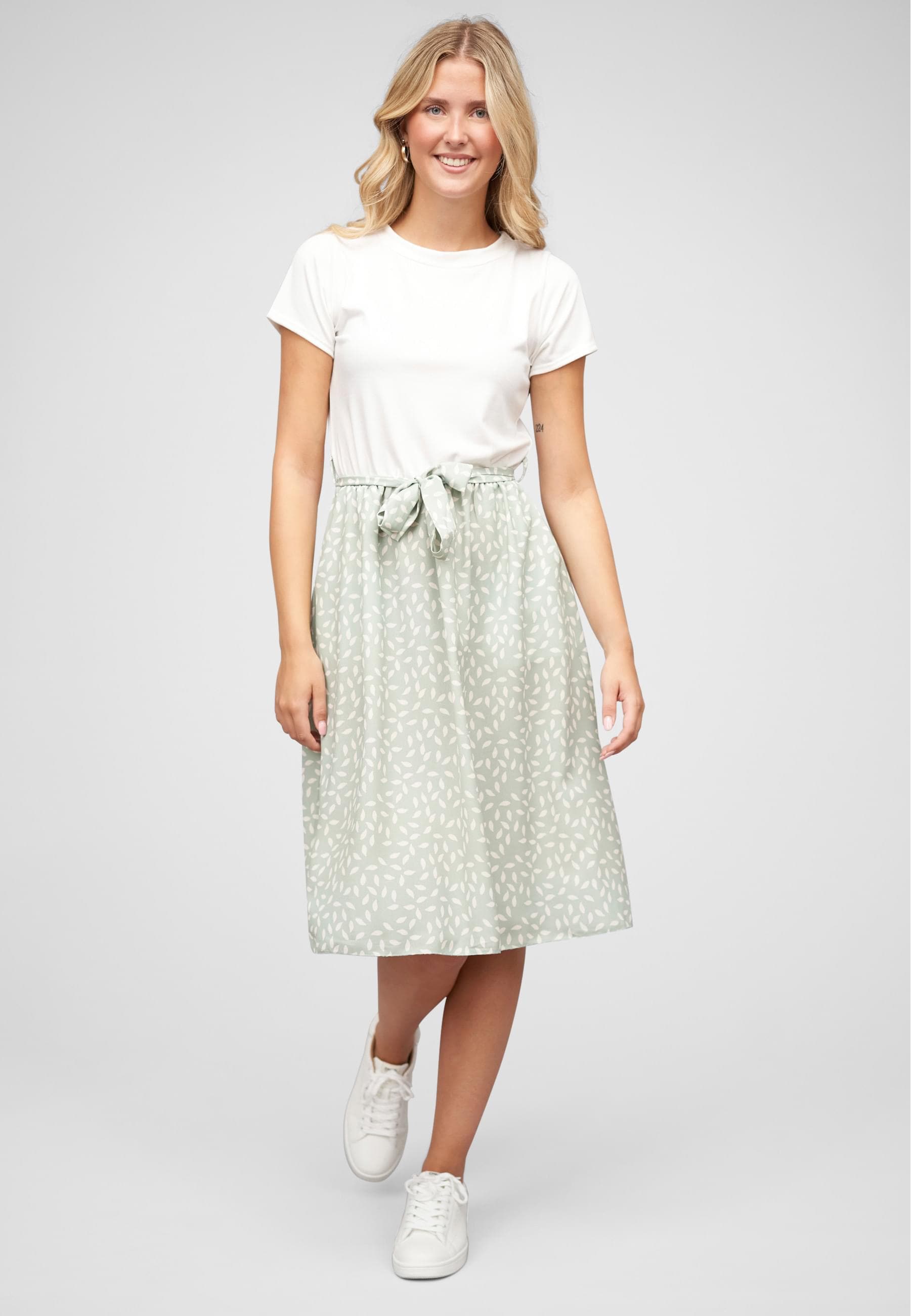 CLOUD 5IVE Shirtkleid »CLOUD 5IVE Kleid 2-Pockets und Bindegürtel« 1 Stk. tlg.