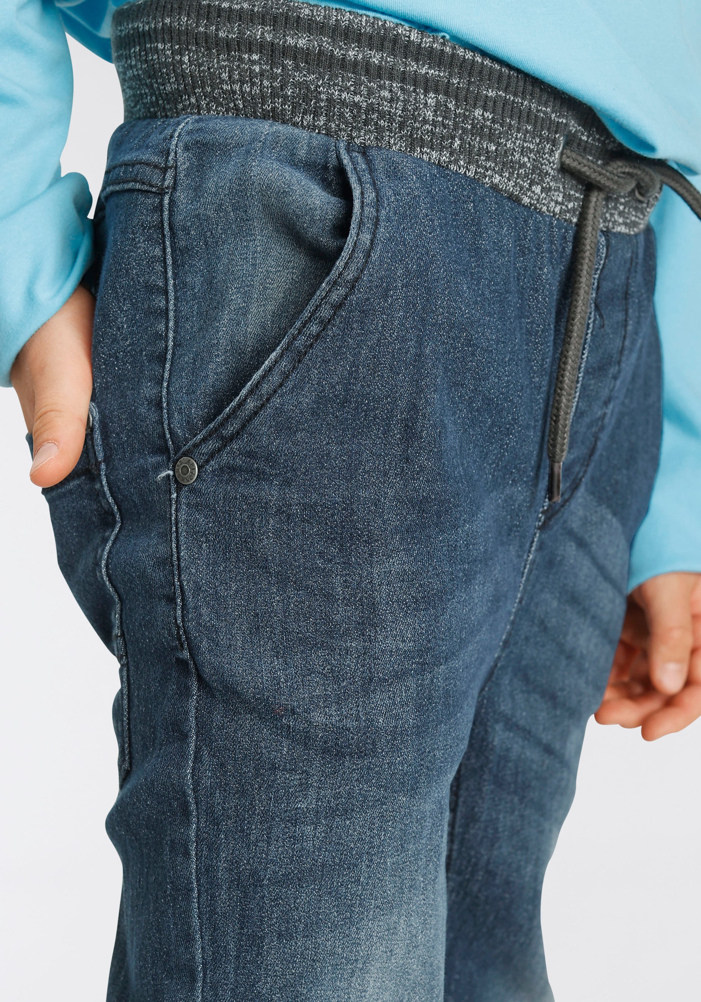 BAUR Stretch-Jeans mit schmalem Rippenbund bestellen | Beinverlauf«, tollem Arizona »mit