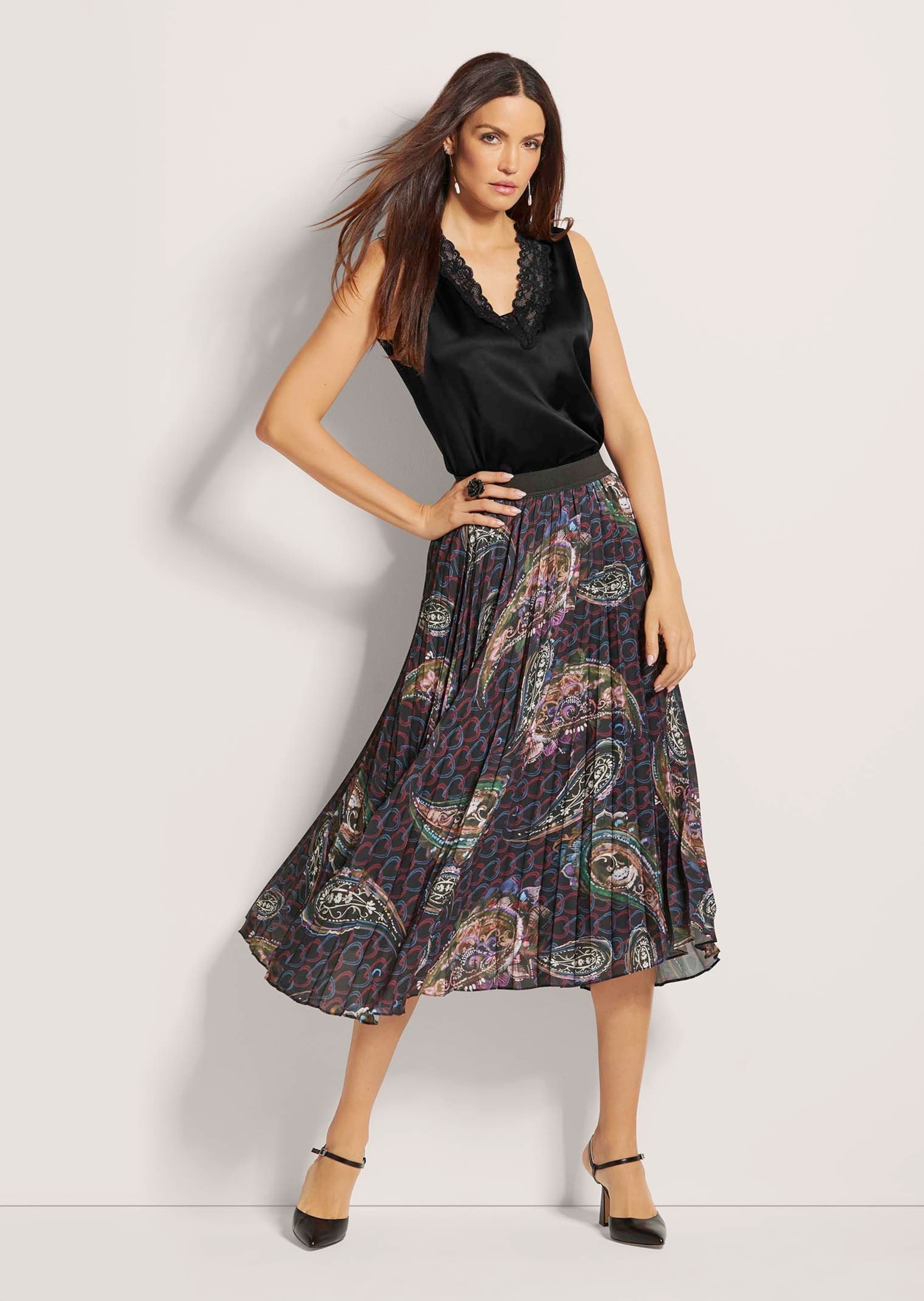 MADELEINE Midirock "Plisseerock Eleganter Midirock mit Paisley-Design" günstig online kaufen