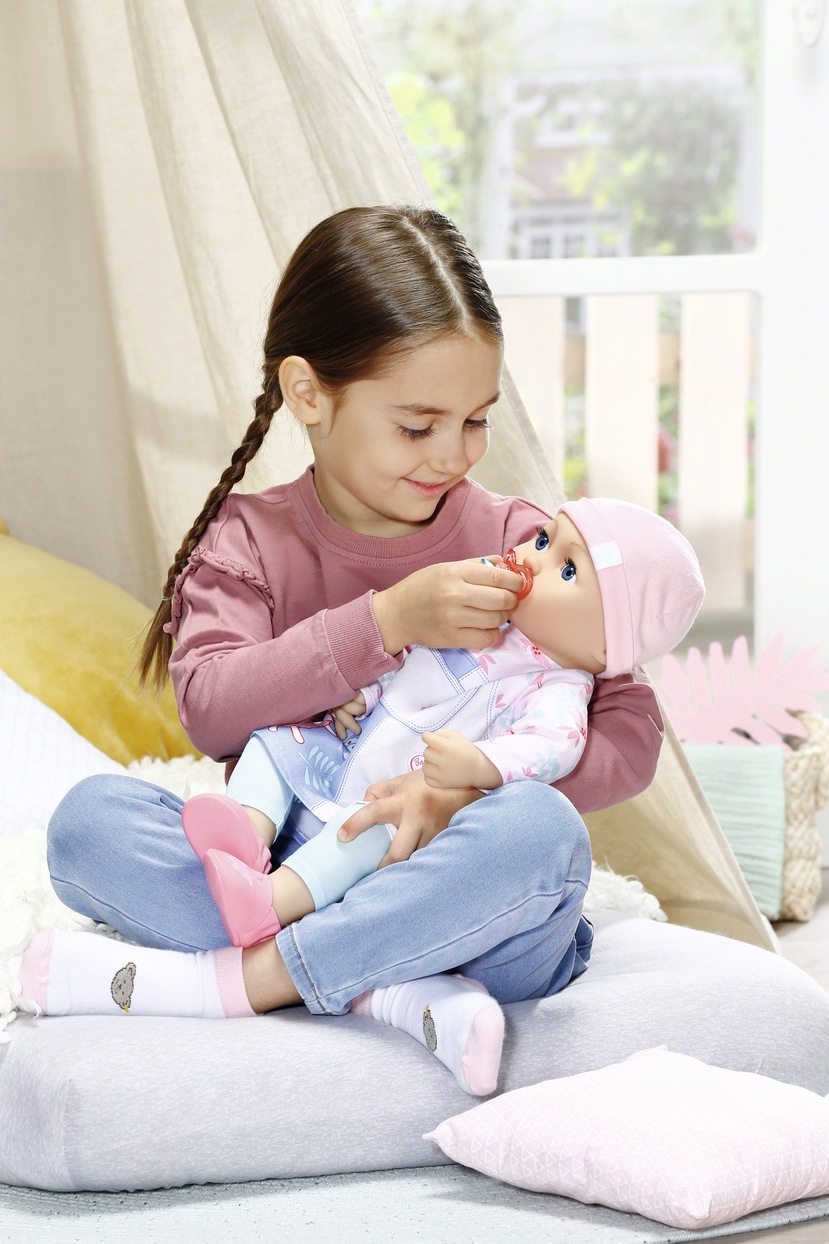 Baby Annabell Babypuppe »Mia, 43 cm«, mit Schlafaugen und Schnuller