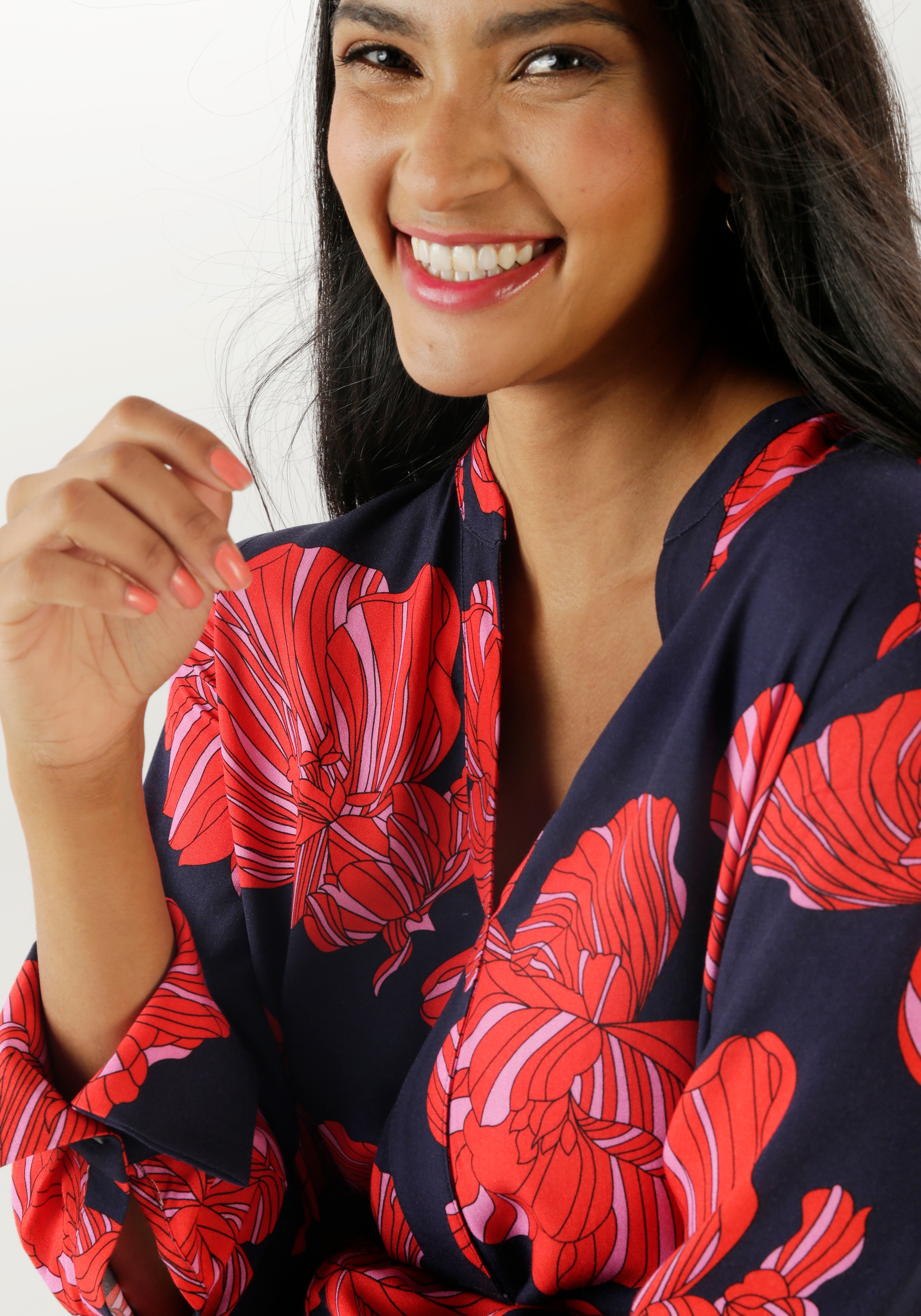 Aniston SELECTED Longbluse, mit ausgefallenen Blütendruck - NEUE KOLLEKTION