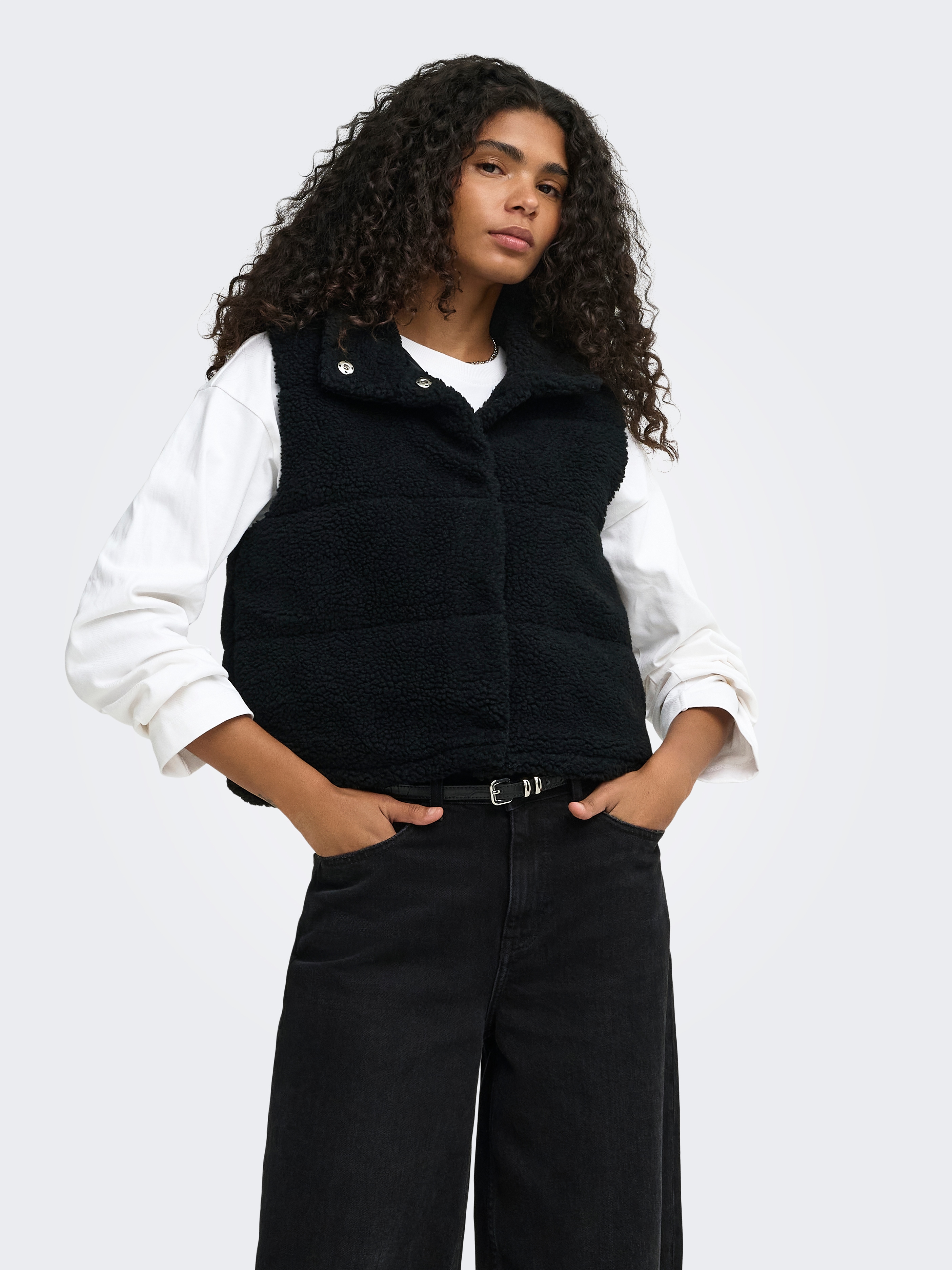 ONLY Plüschweste "ONLSANDRA TEDDY WAISTCOAT LIFE OTW NOOS" Kunstfaser