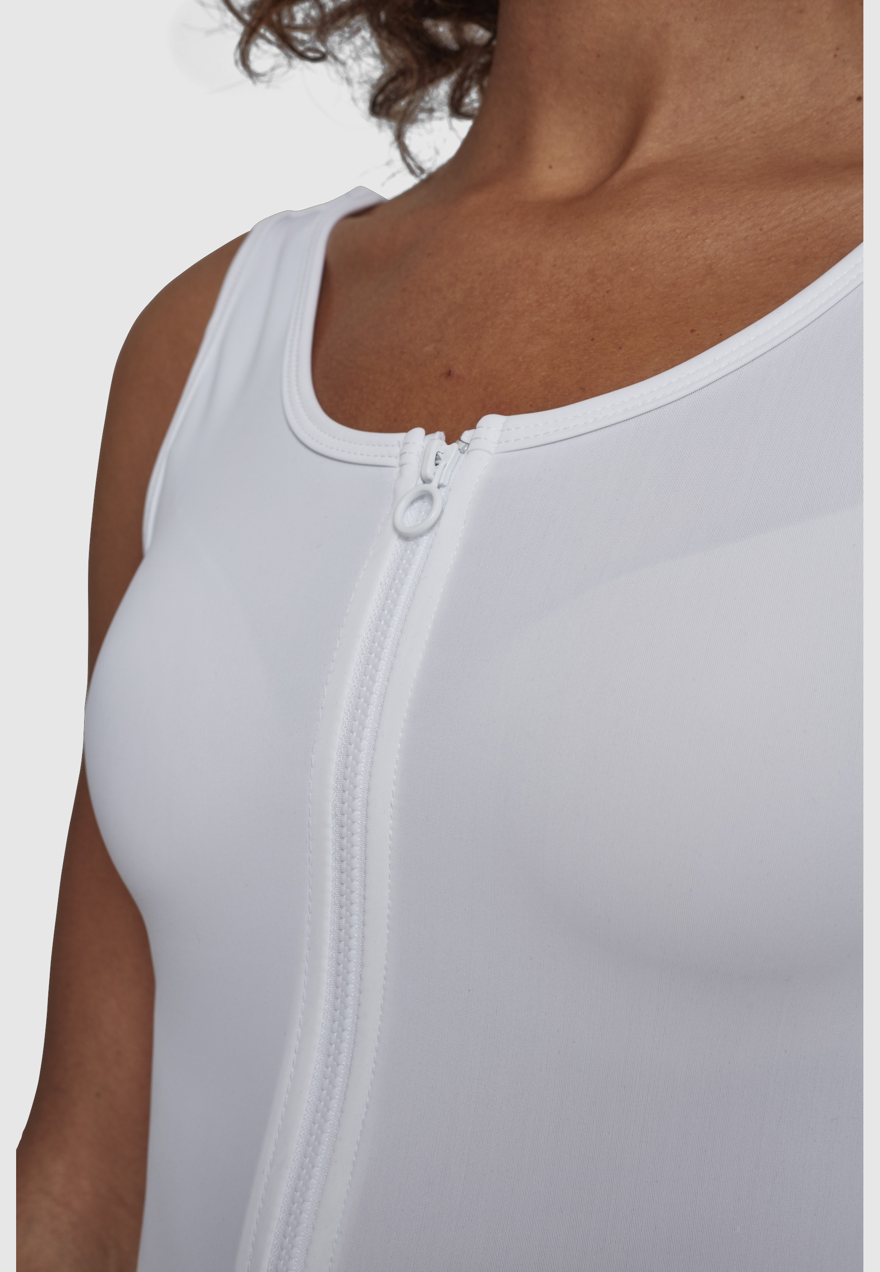 URBAN CLASSICS Tanktop »Urban Classics Damen Ladies Side Stripe Cropped Zip Top« 1 Stk.