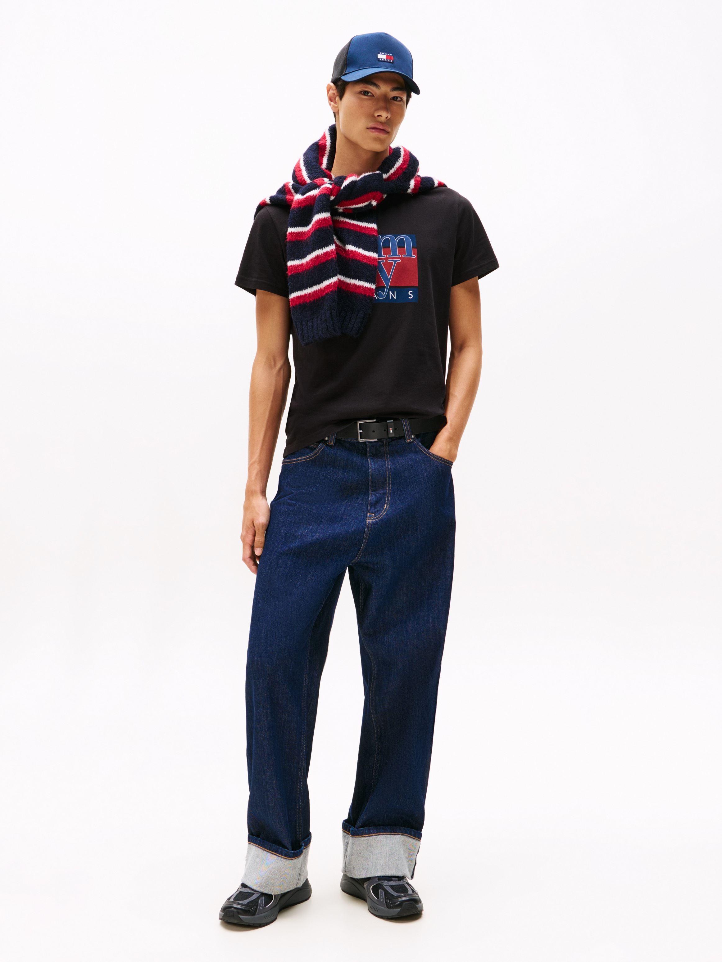 T-Shirt TOMMY JEANS "TJM RWB FLAG TEE EXT", Herren, Gr. XXL, schwarz, Single Jersey, Obermaterial: 100% Baumwolle, slim fit hüftbedeckend, Rundhals, Shirts T-Shirt, Slim fit, mit Rundhals 2