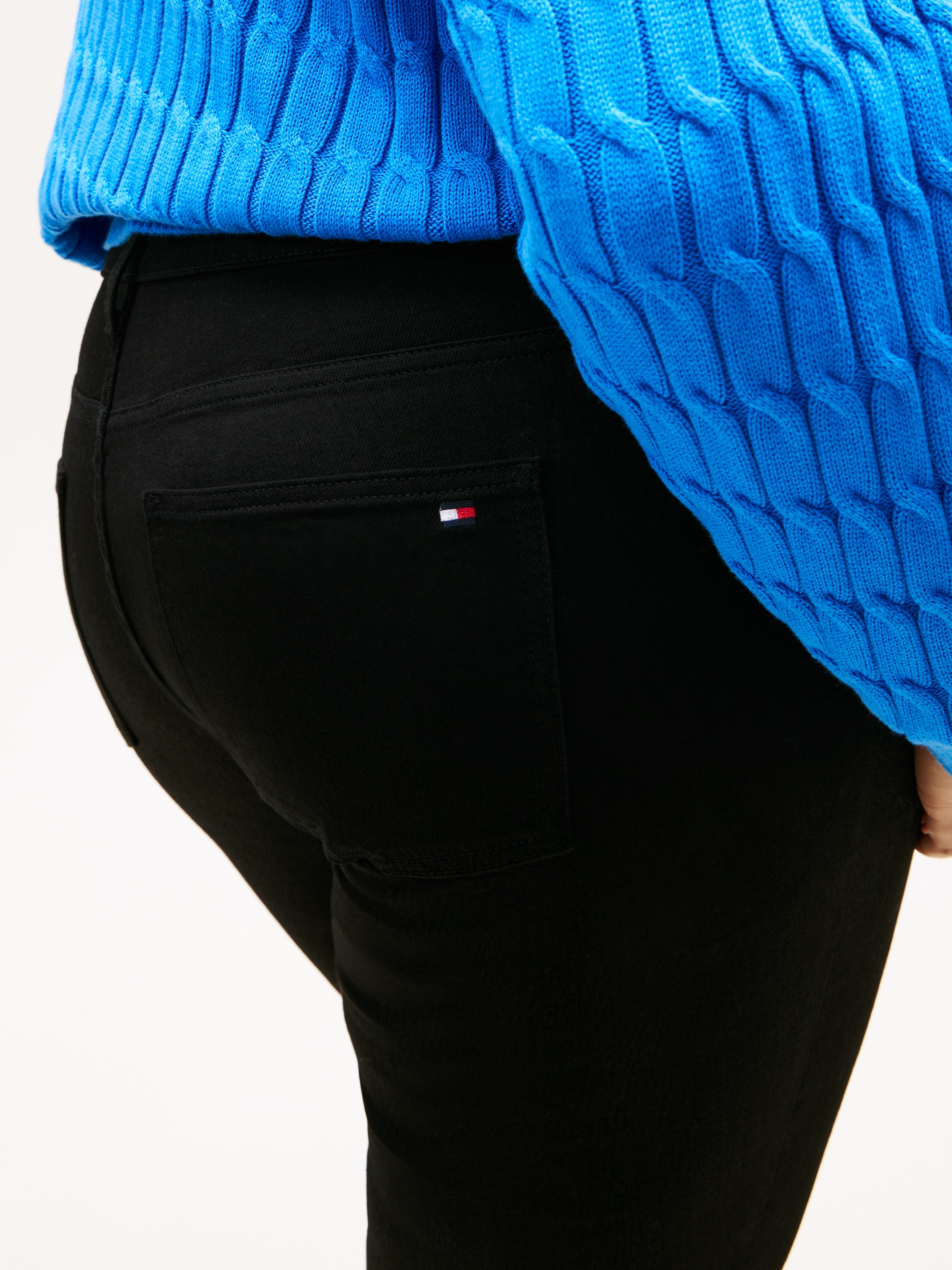 Tommy Hilfiger Curve Bootcut-Jeans "CRV DNM BLACK BOOTCUT RW" in großen Grö günstig online kaufen