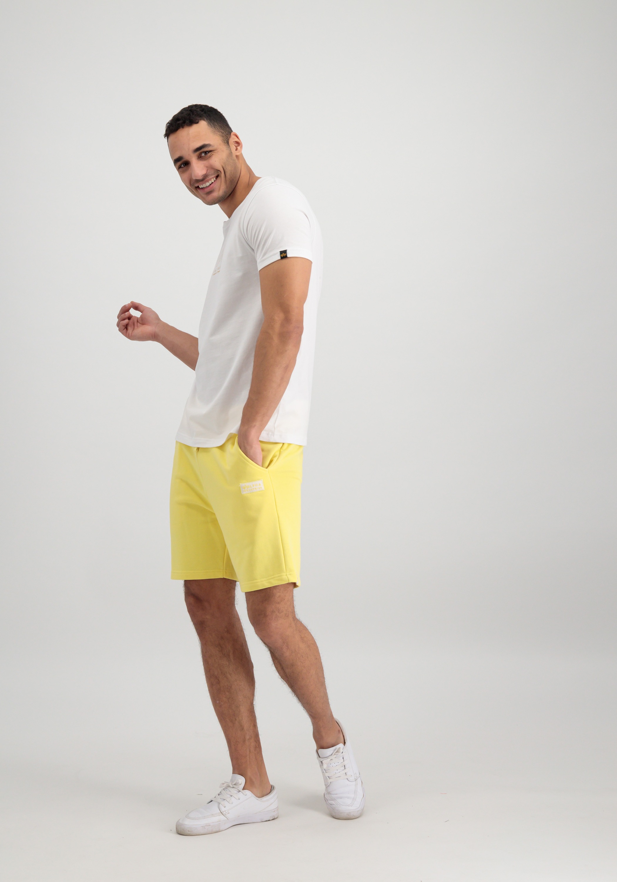 Thumbnail - Alpha Industries Sweatshorts "Organics Jogger Short"