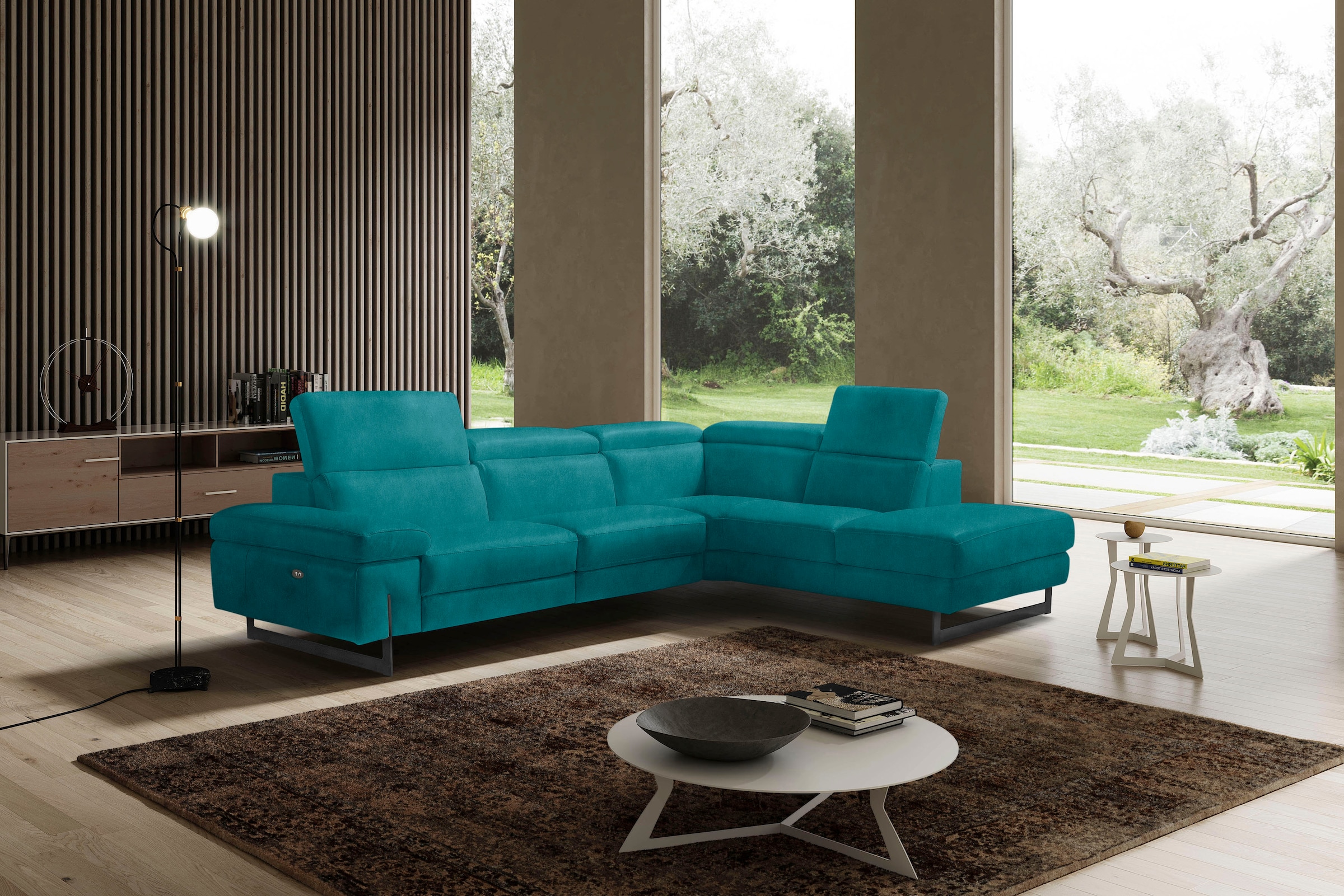 Egoitaliano Ecksofa »Candice, elegant, edel und bequem, erstklassiger Sitzkomfort, L-Form« inkl. 2 elektrischer Relaxfunktionen, Bedienung über Taste an Armlehne