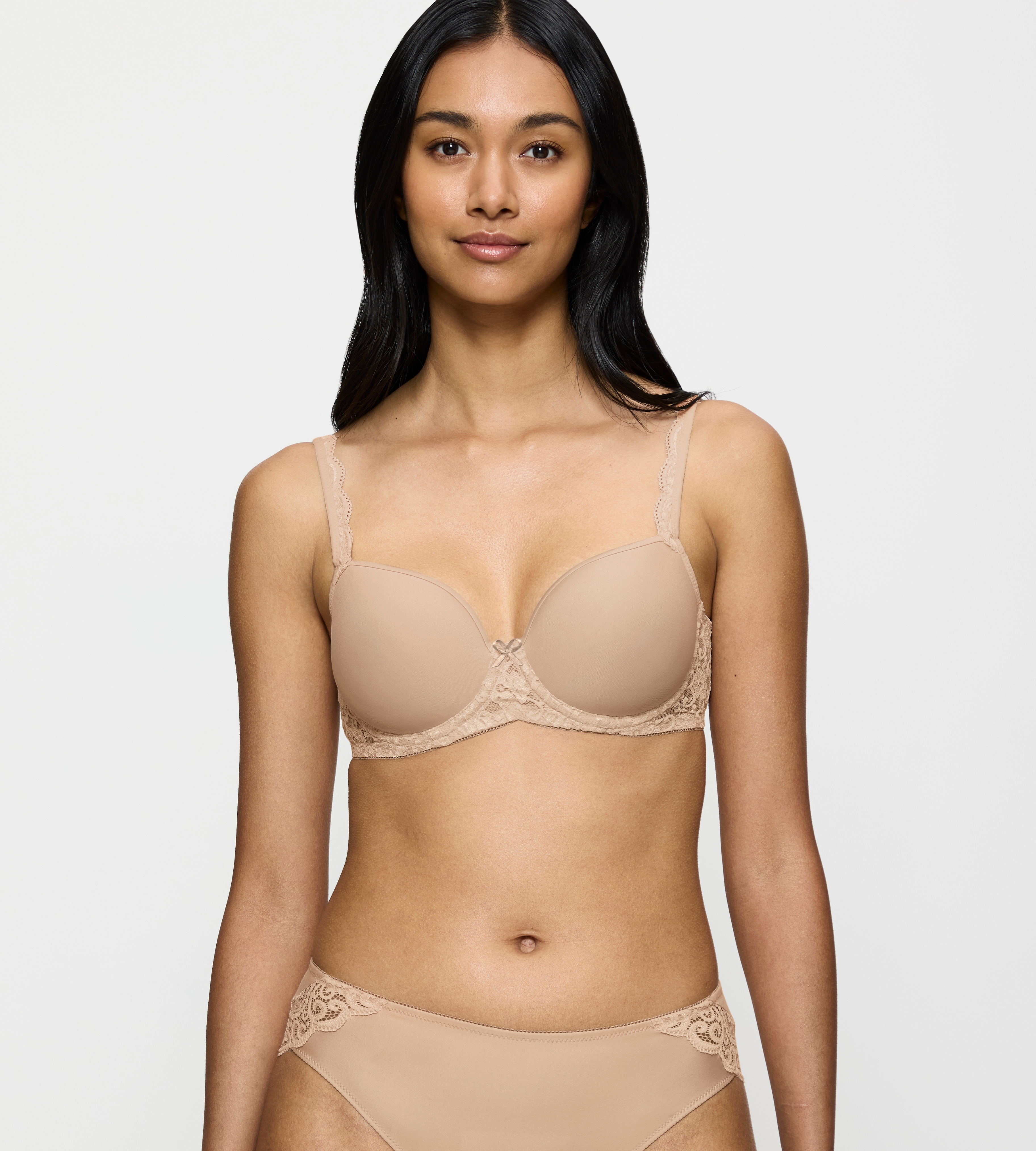 Triumph "Amourette WP" Stretch-Spitze, glatte Cups, atmungsaktiv, leicht, feminin