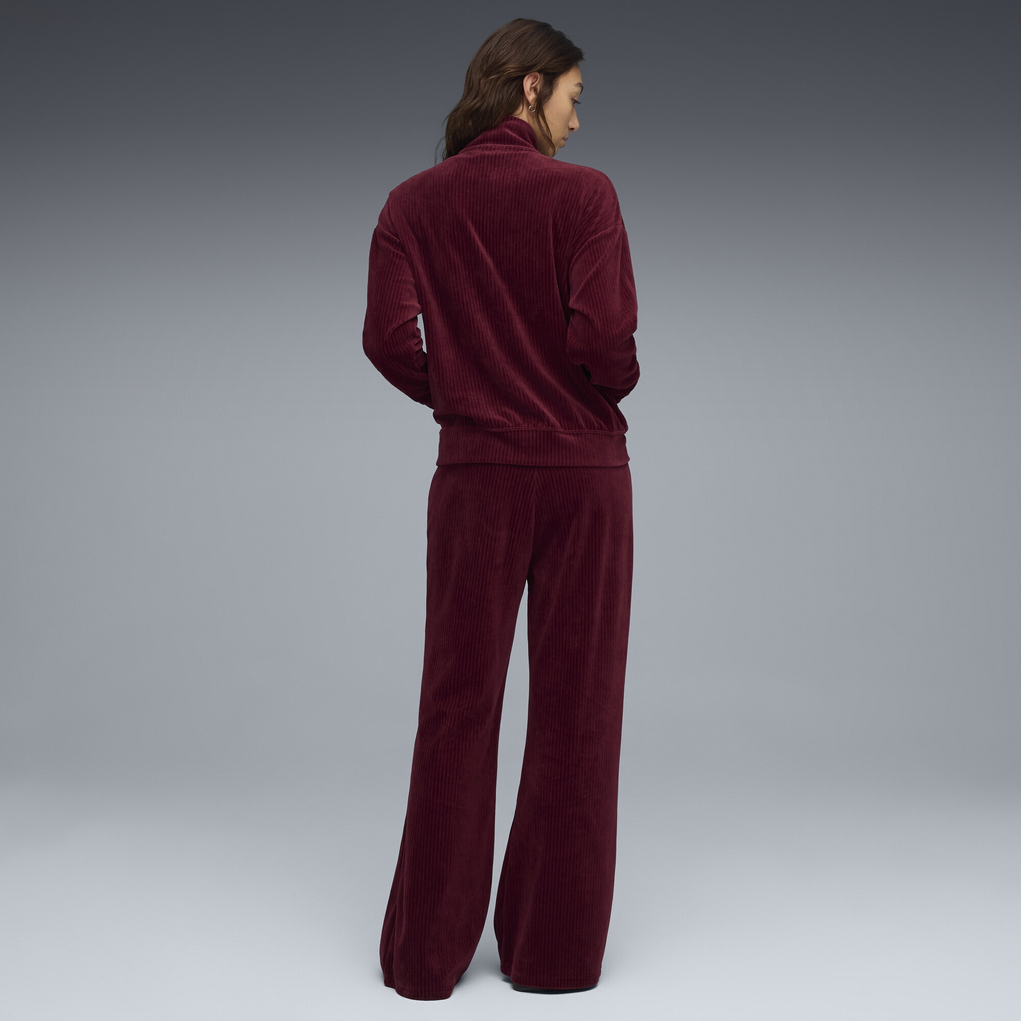 PUMA Jogginganzug »Velour Rib Relaxed Trainingsanzug Damen«
