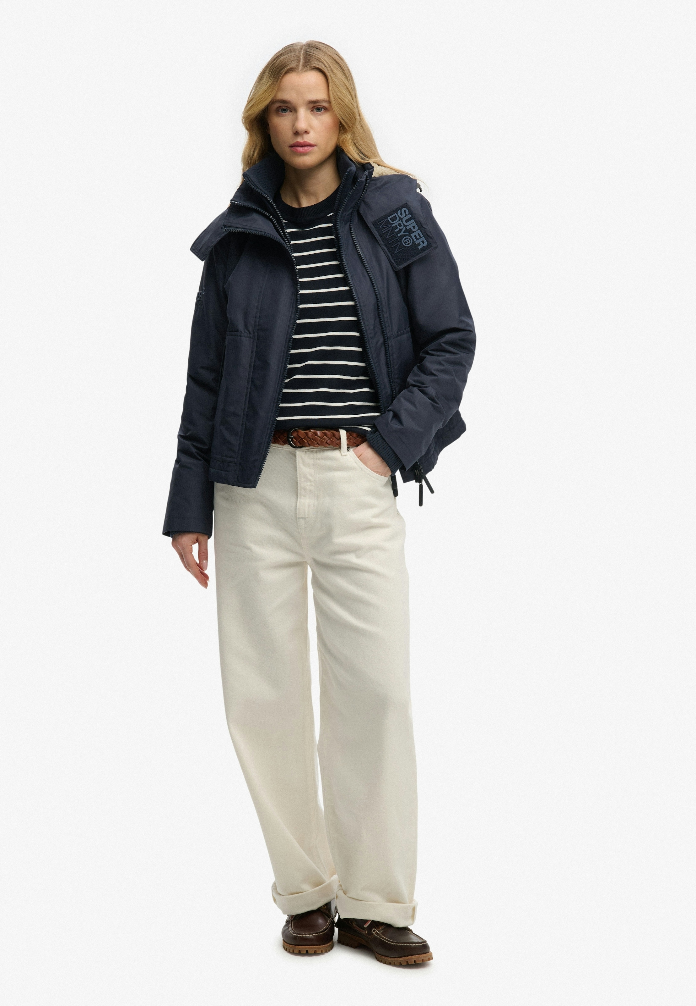 Superdry Outdoorjacke »HOODED ARCTIC WINDCHEATER« Kunstfaser, regular fit